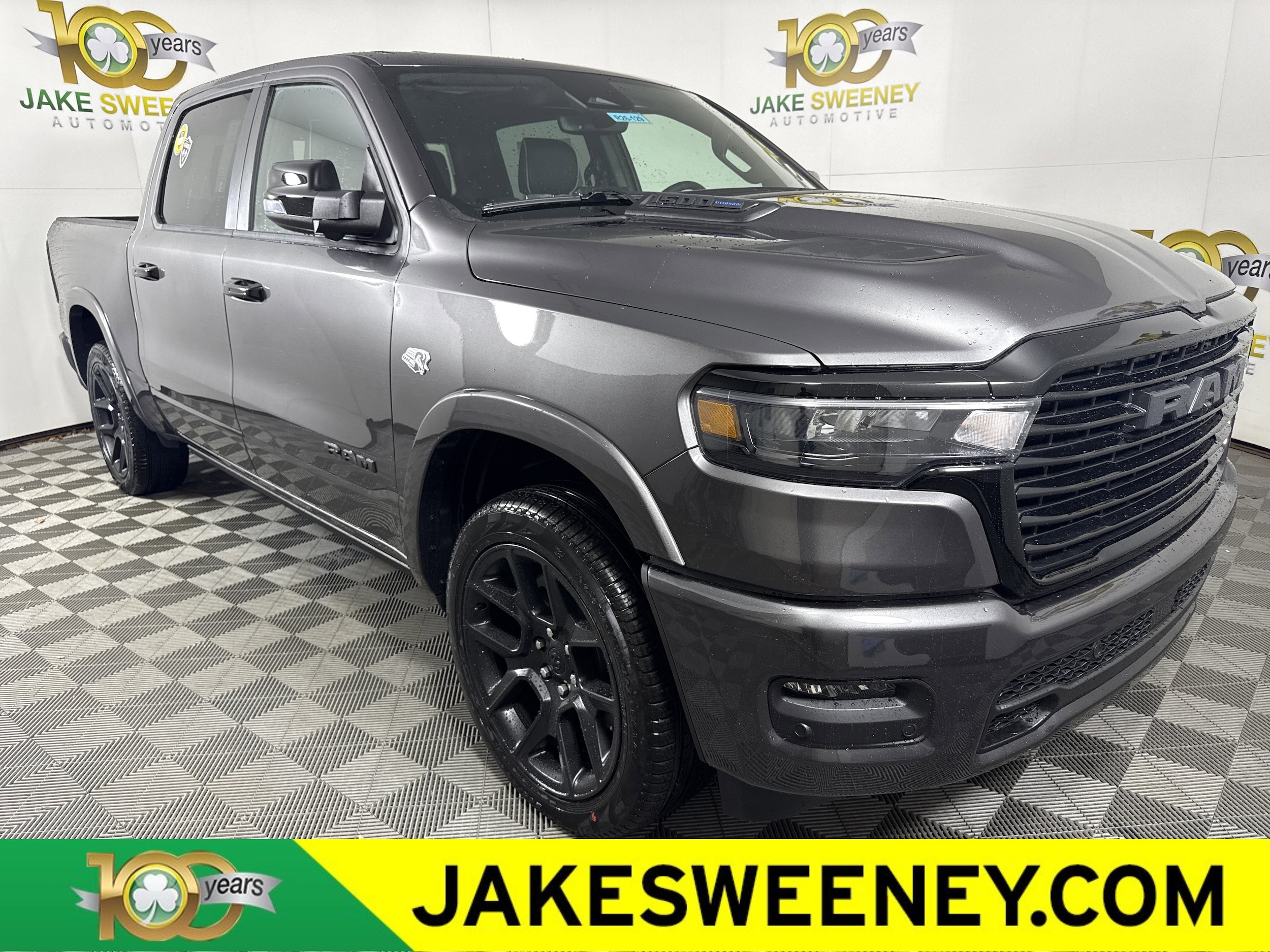 2026 RAM 1500 Laramie 4x4 Crew Cab 5'7's photo