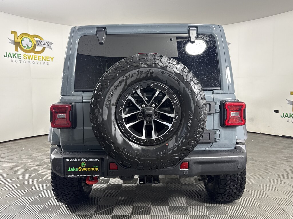 New 2026 Jeep Wrangler 4-DOOR RUBICON X Sport Utility