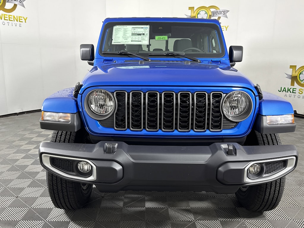 New 2025 Jeep Gladiator SPORT S 4X4 Pickup
