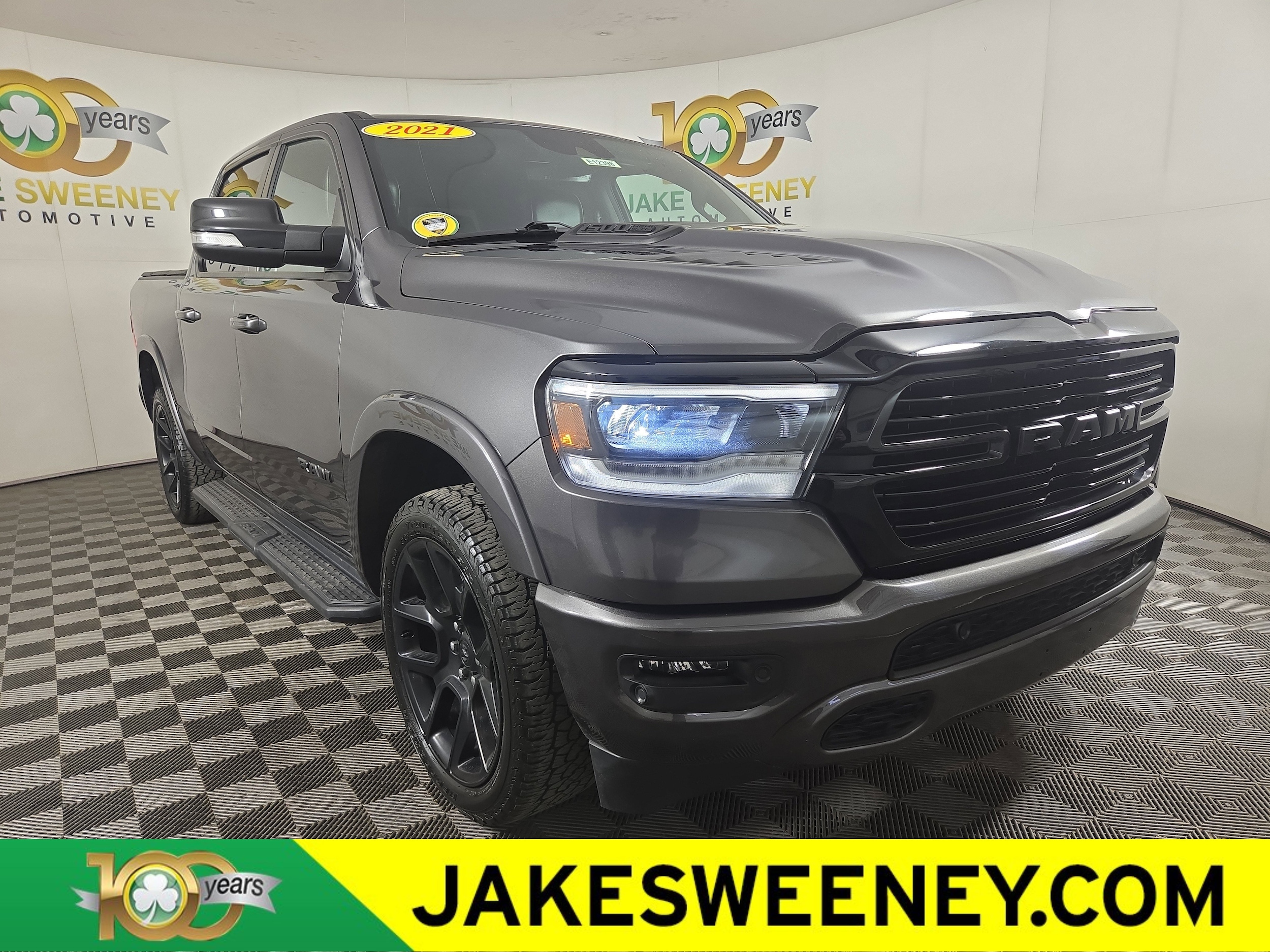 2021 RAM 1500 Laramie 4x4 Crew Cab 5'7's photo