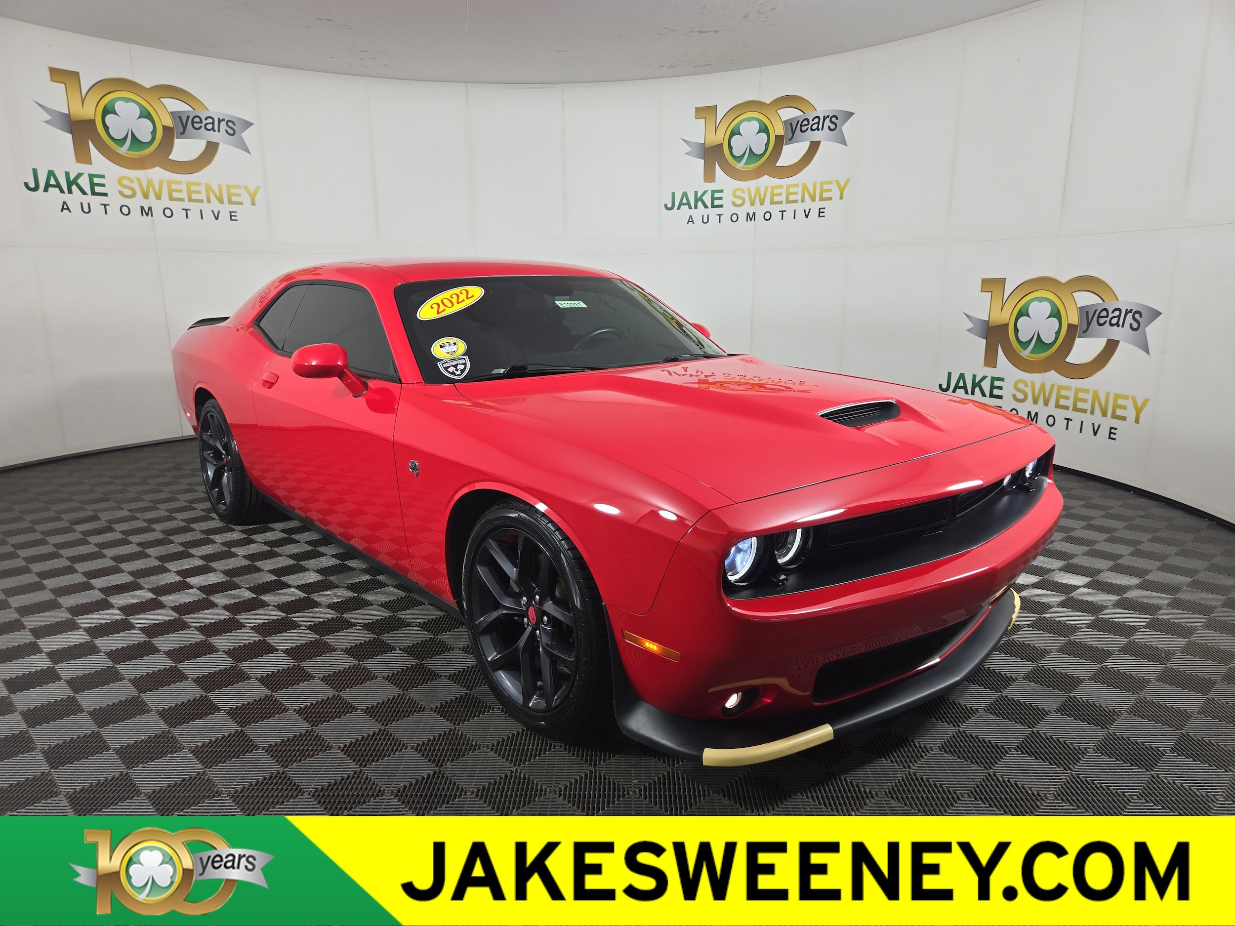 2022 Dodge Challenger GT Auto's photo