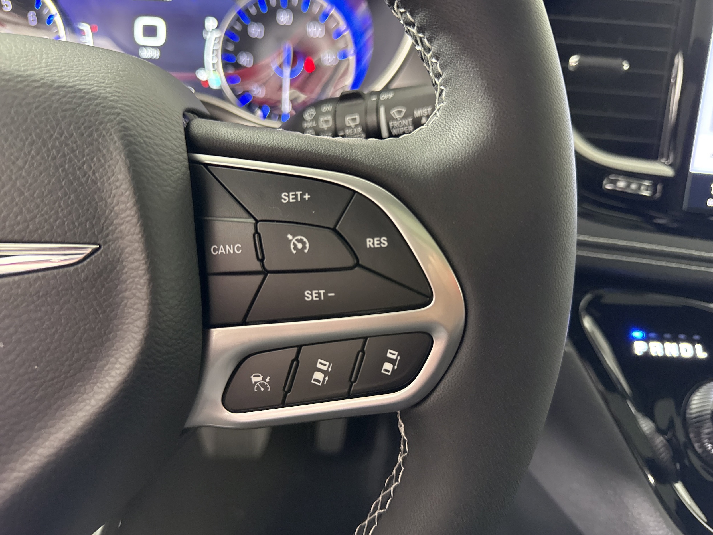 2026 Chrysler Pacifica Select - Photo 18