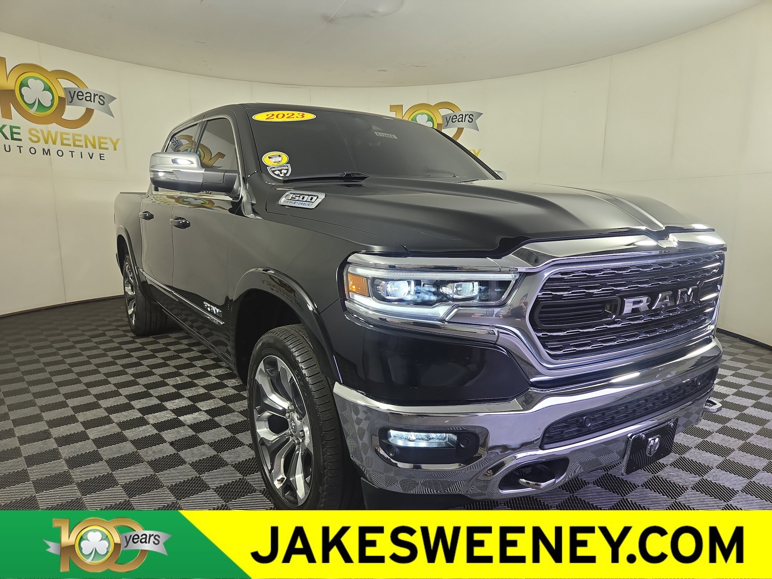 2023 RAM 1500 Limited 4x4 Crew Cab 5'7's photo