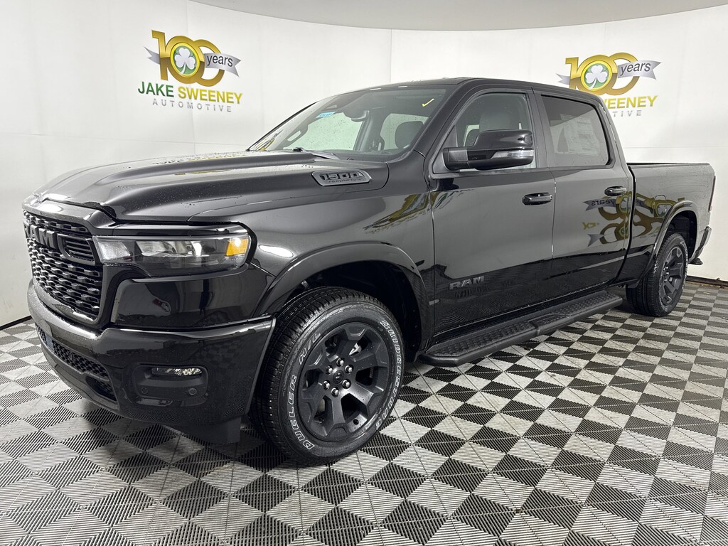 New 2026 Ram 1500 BIG HORN CREW CAB 4X4 6'4 BOX Pickup