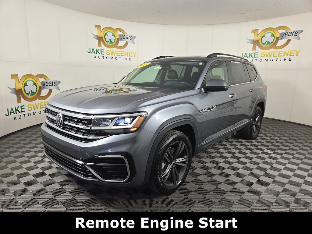 Used 2021 Volkswagen Atlas 3.6L V6 SE with Technology R-Line SUV