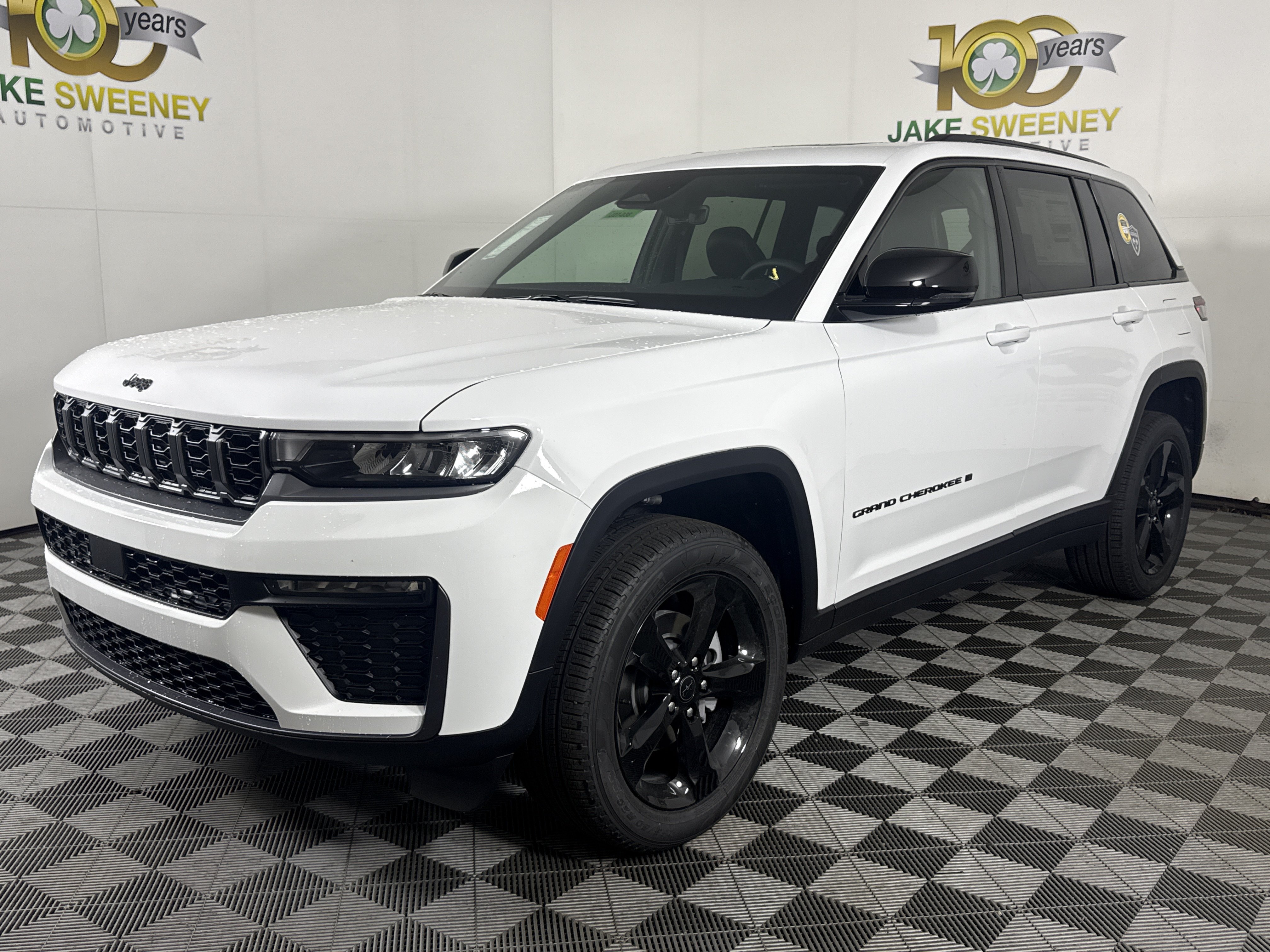 New 2027 Jeep Grand Cherokee LIMITED 4X4 Sport Utility
