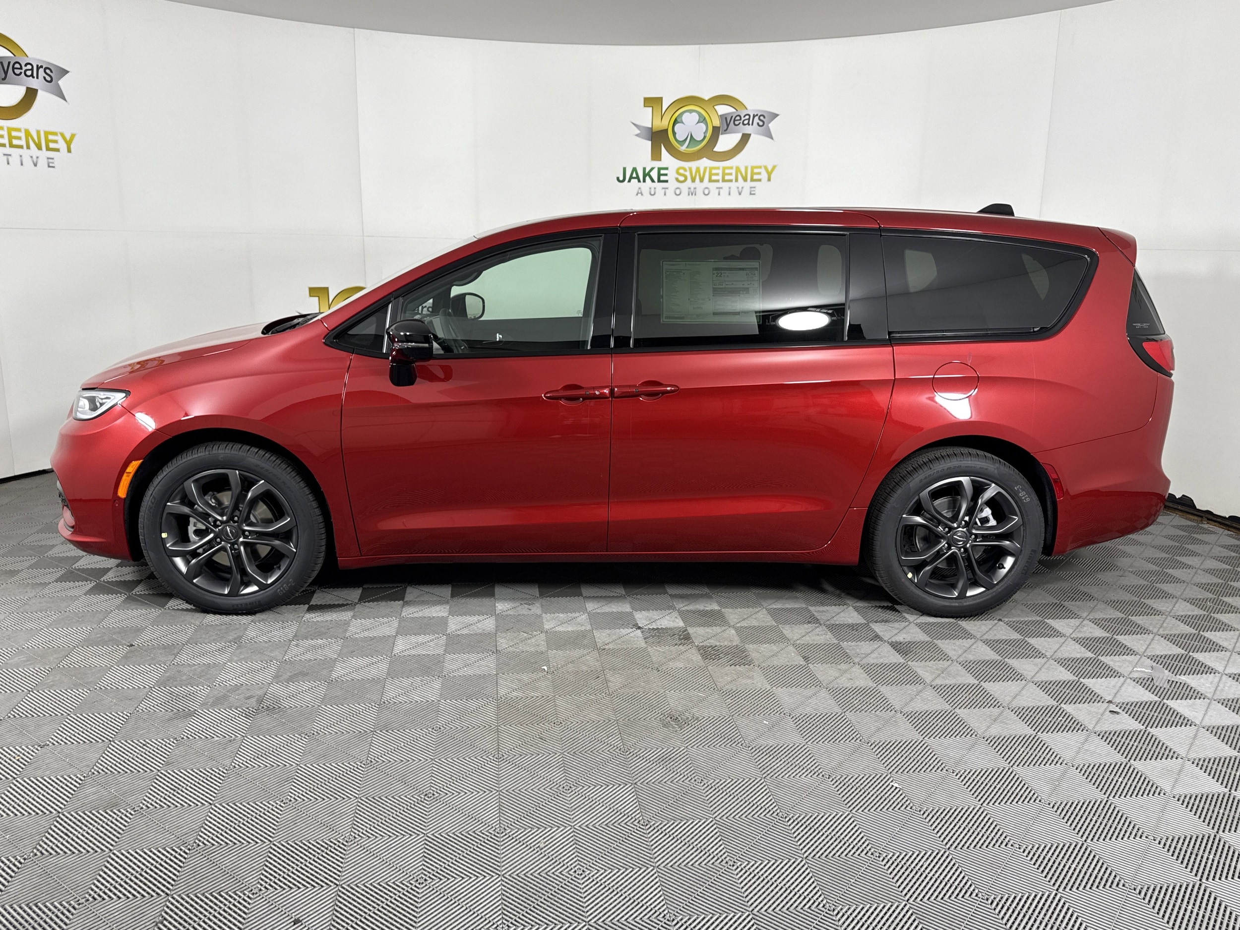 2026 Chrysler Pacifica Select - Photo 5