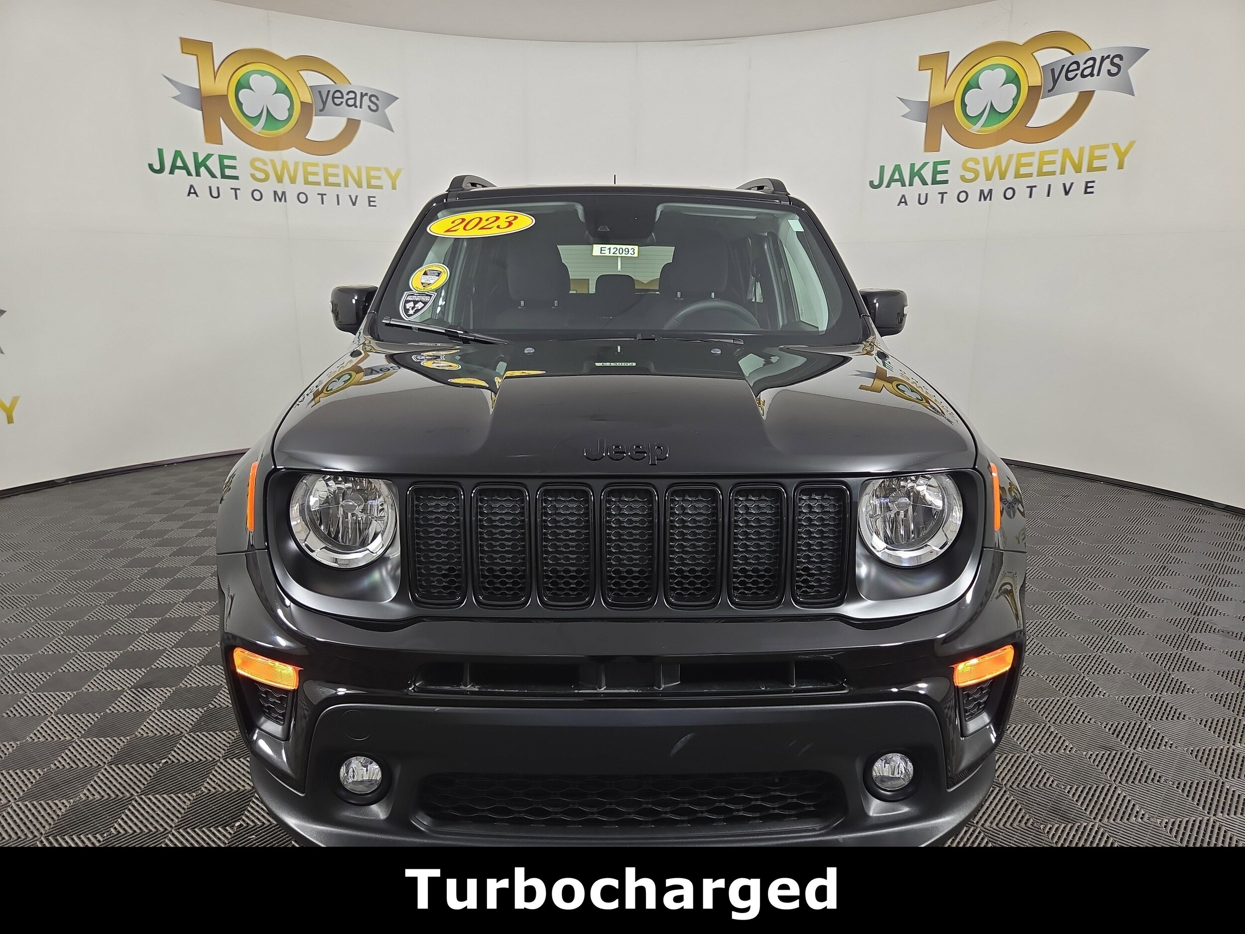 2023 Jeep Renegade Altitude photo 2