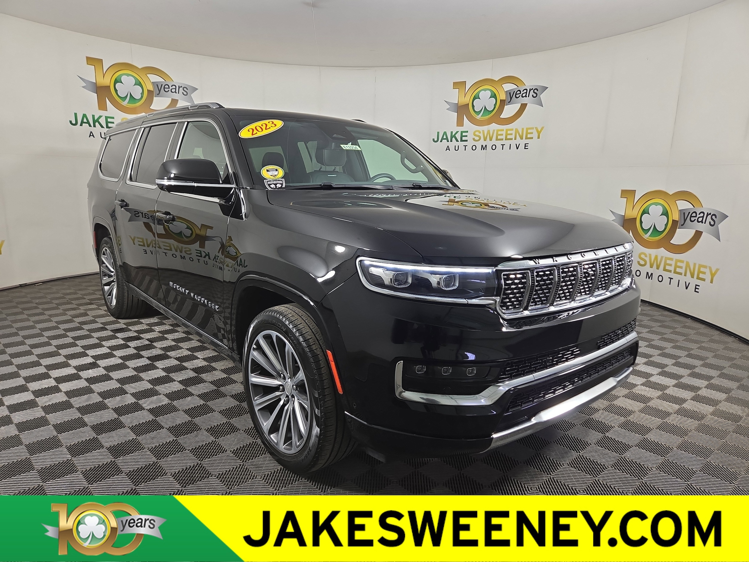 2023 Jeep Grand Wagoneer L SUV 