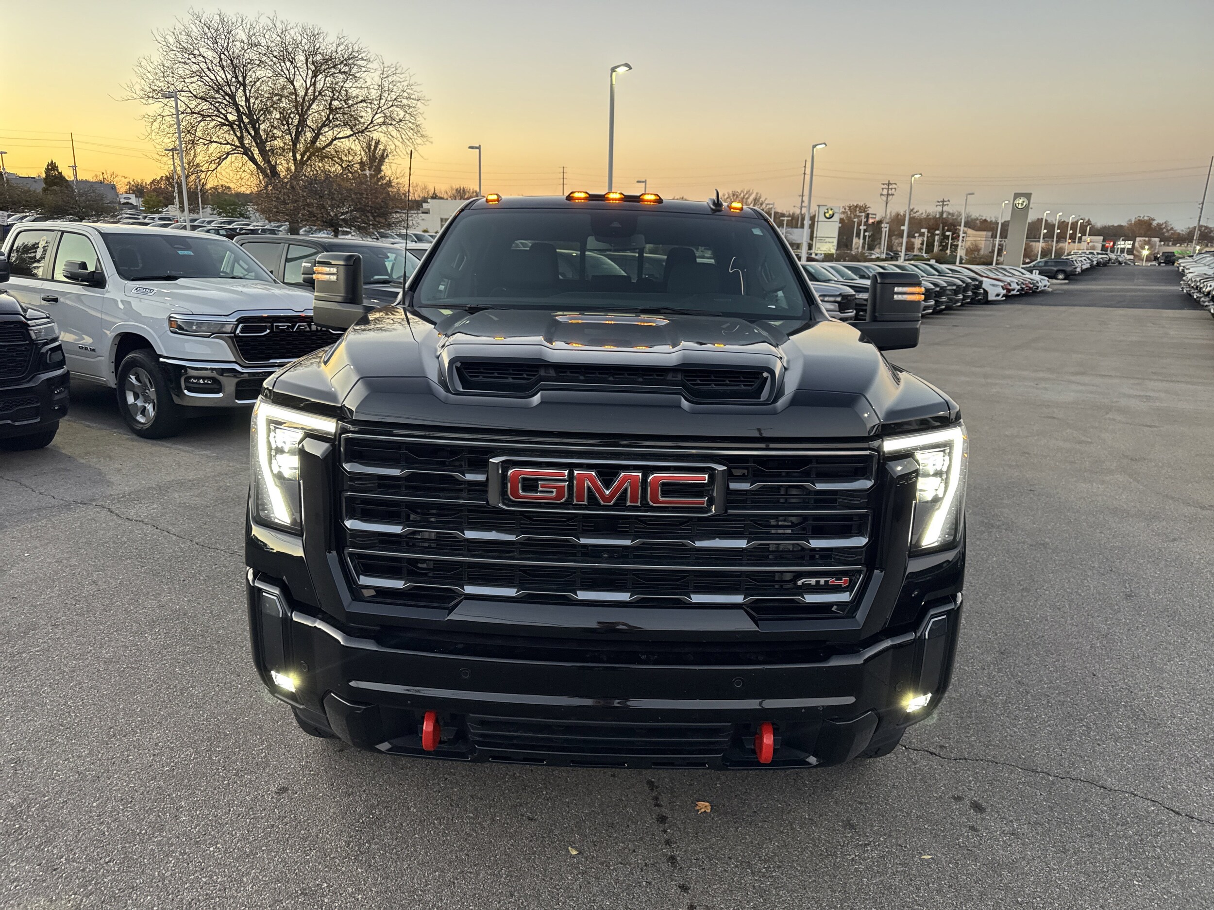 2024 Gmc Sierra 2500 HD AT4 photo 2