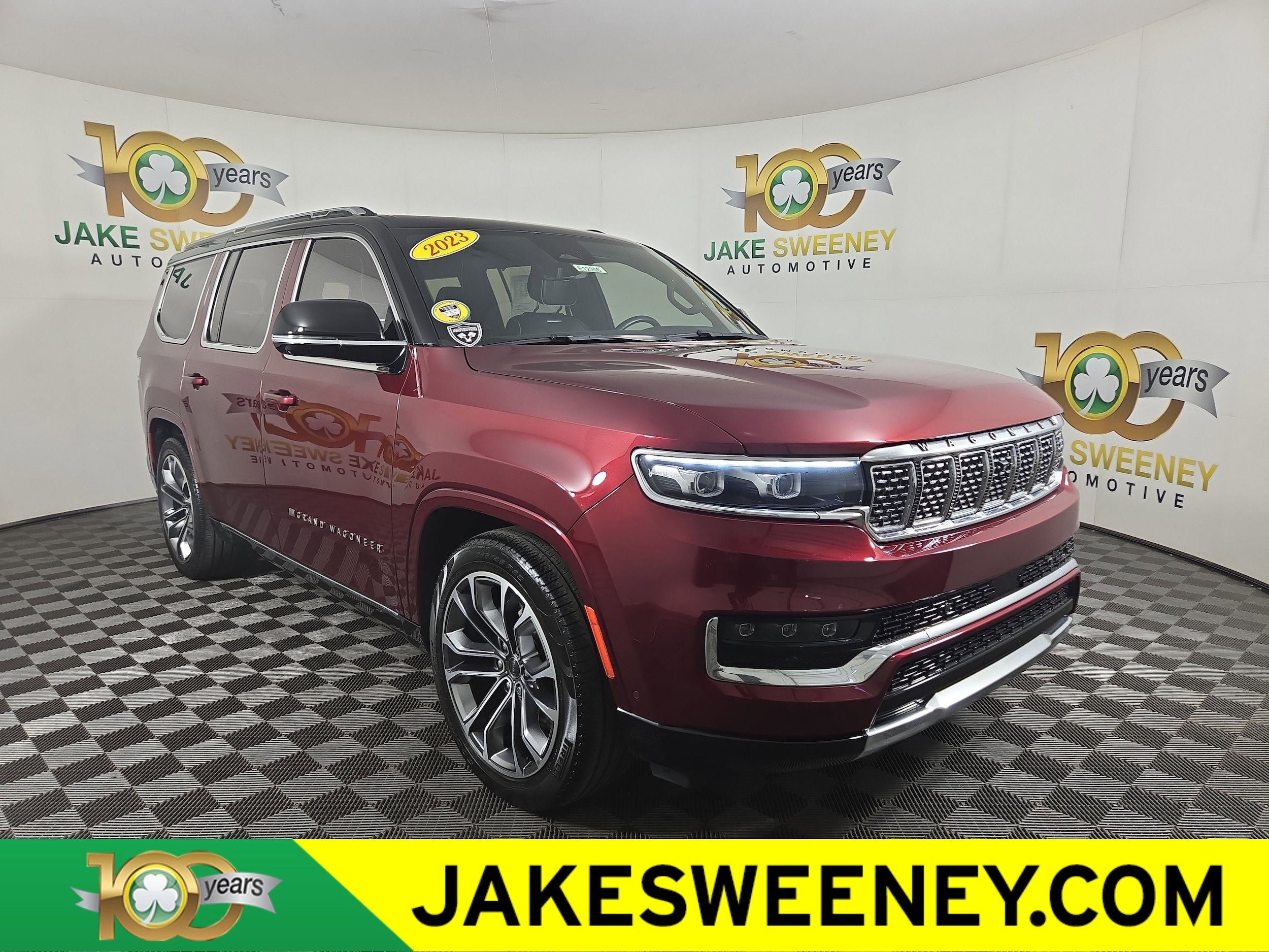 2023 Jeep Grand Wagoneer Series III's photo