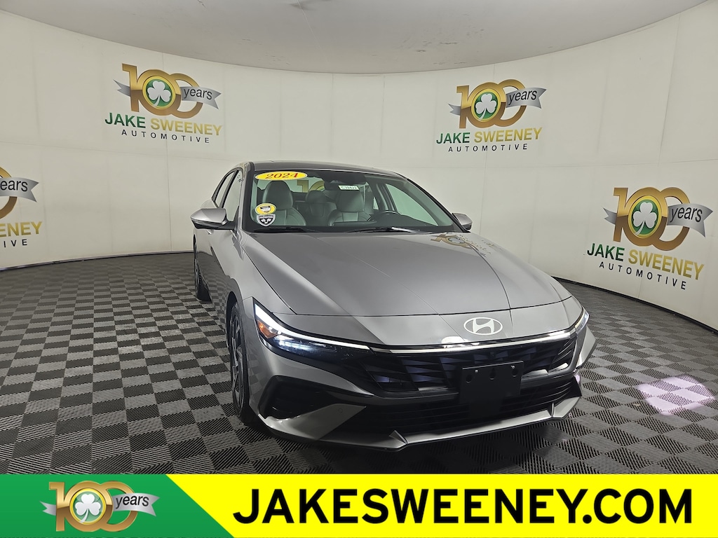 Used 2024 Hyundai Elantra Limited Sedan