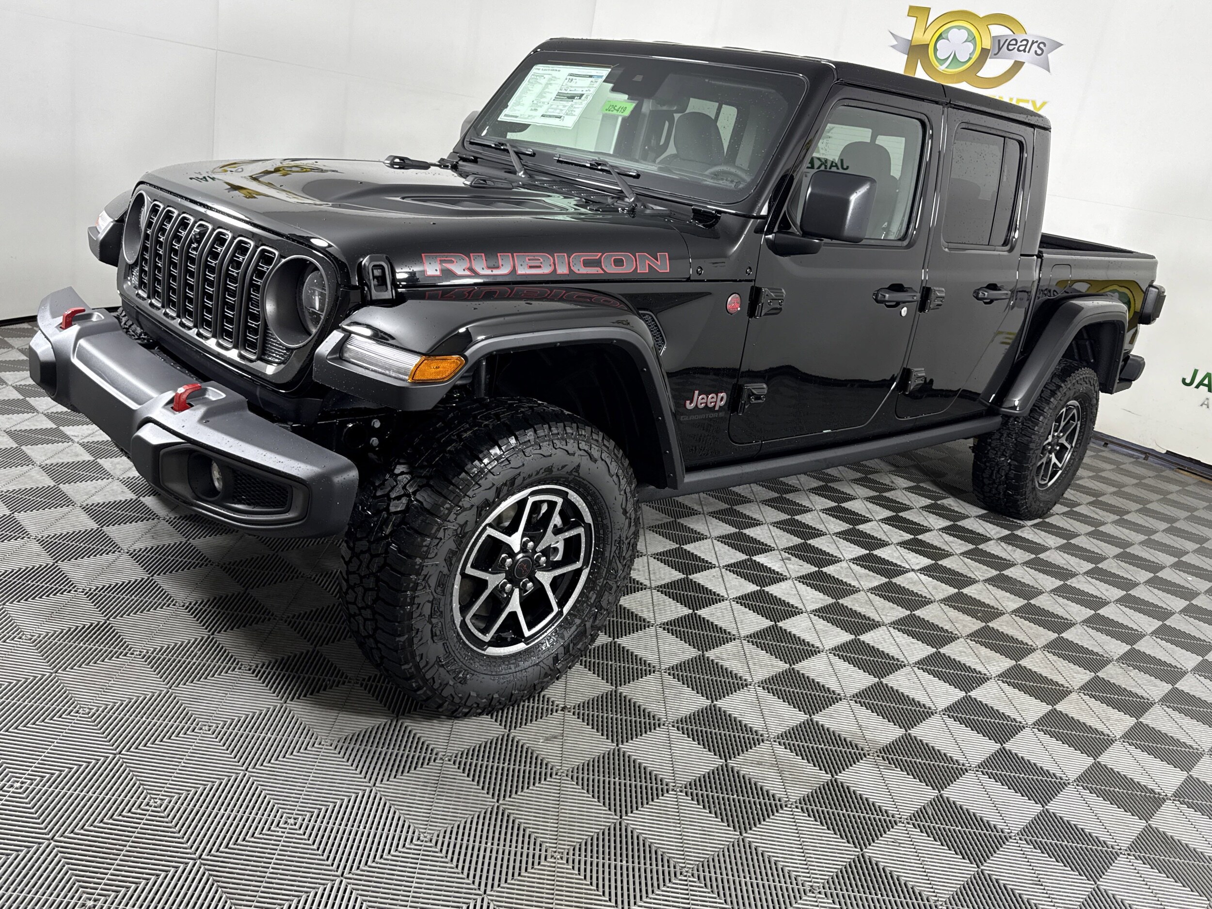 2025 Jeep Gladiator Rubicon photo 3