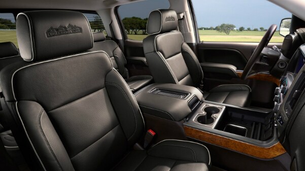 2017 Chevrolet Silverado 1500 interior