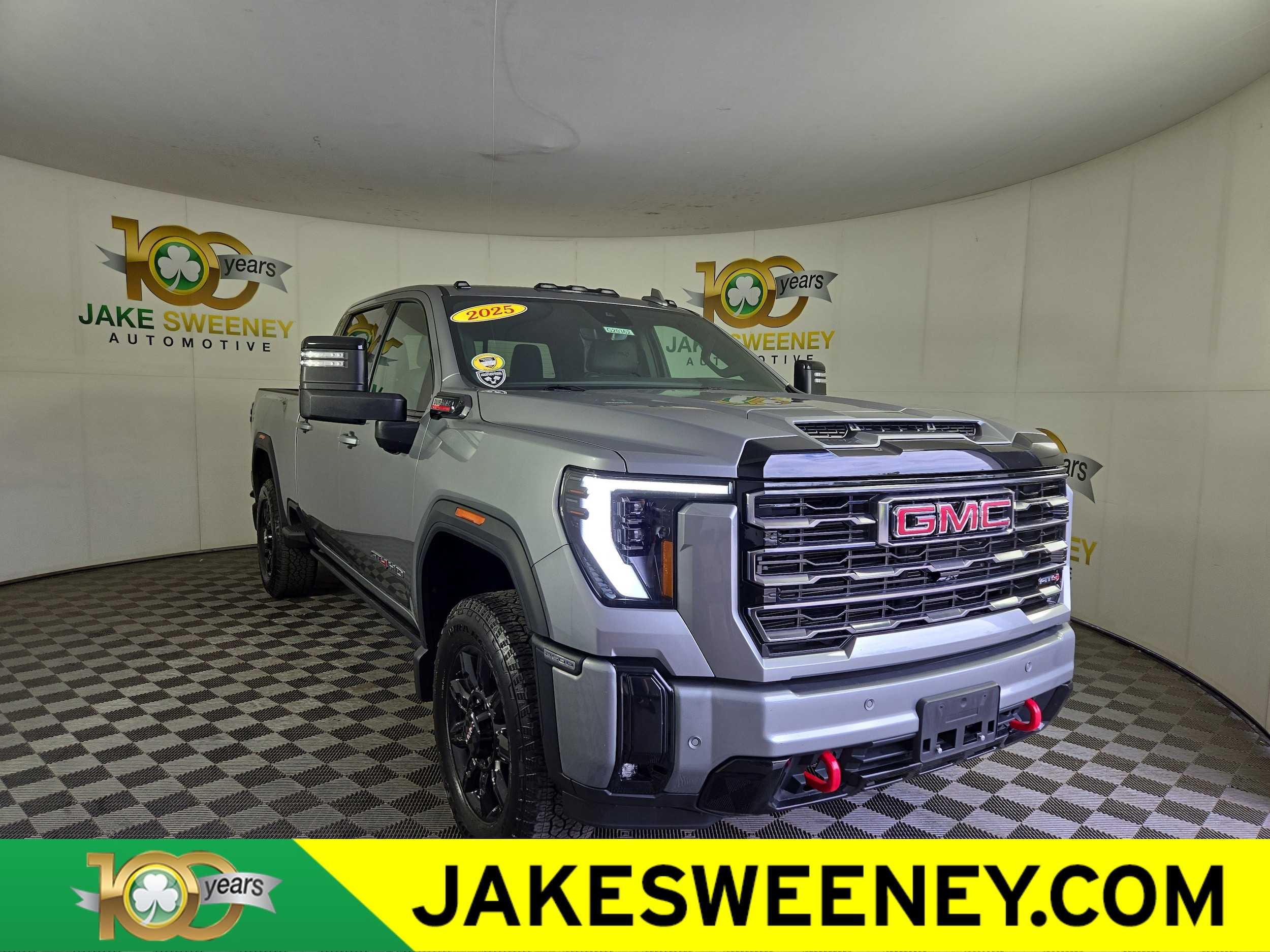 2025 GMC Sierra AT4 4WD Crew Cab Standard Box's photo