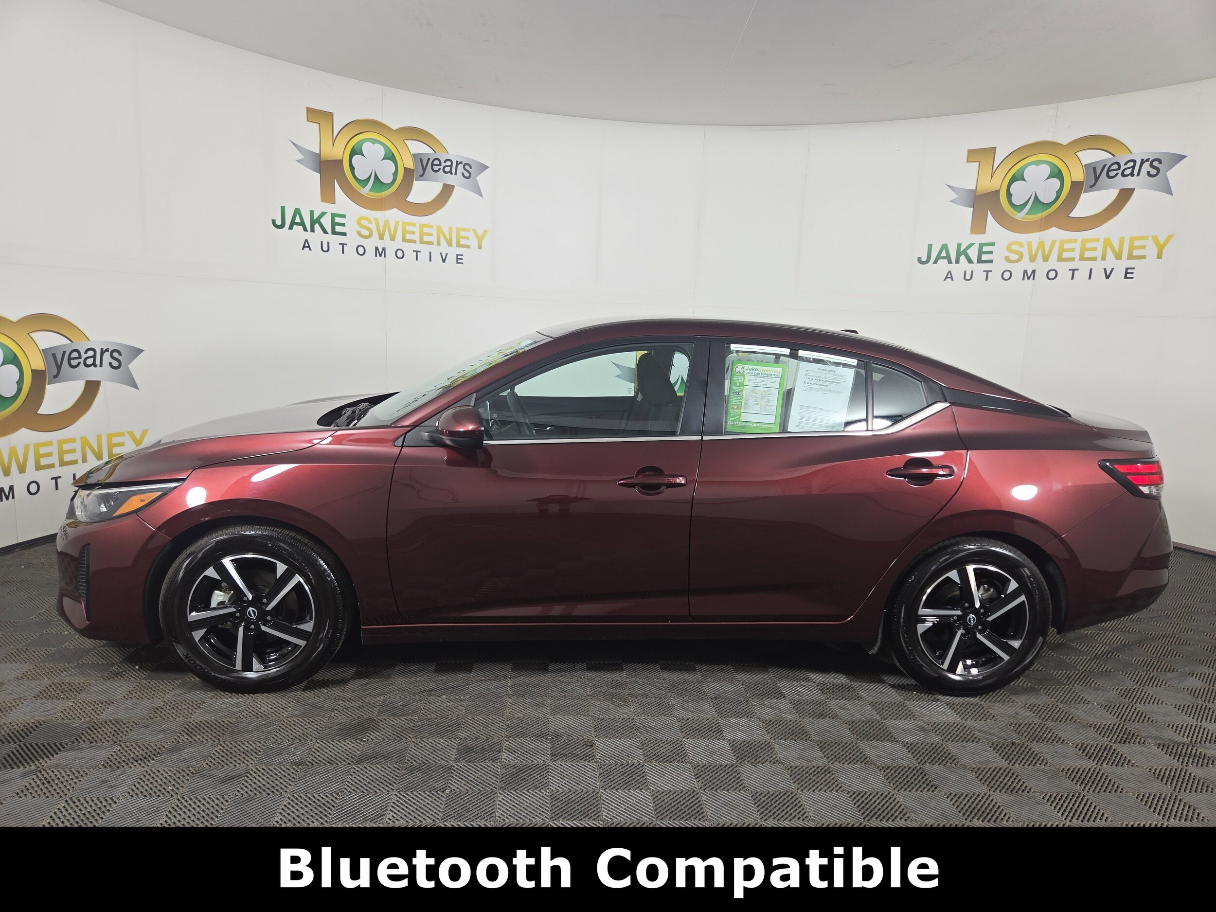 2025 Nissan Sentra SV photo 4