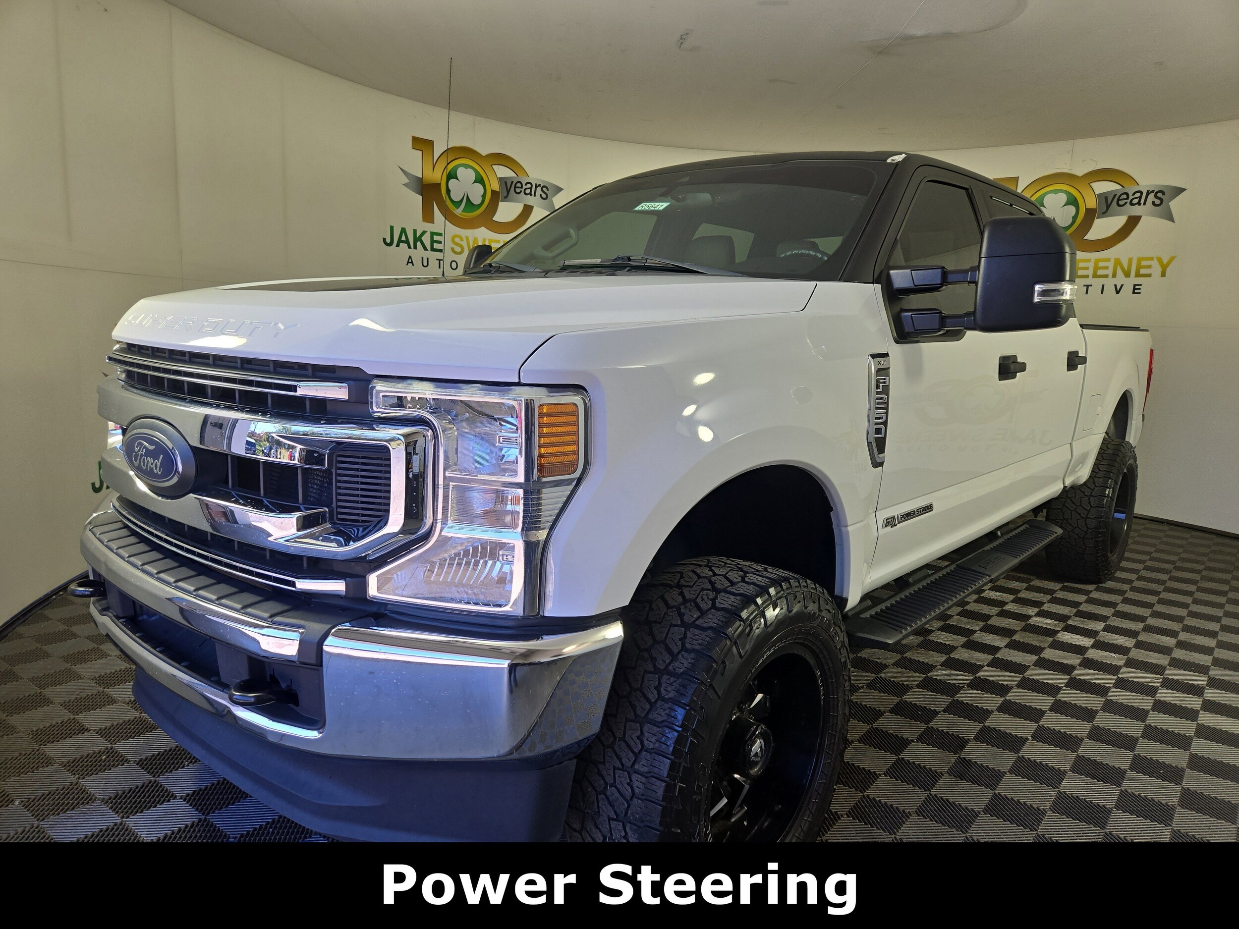 2020 Ford F-250 XLT photo 3