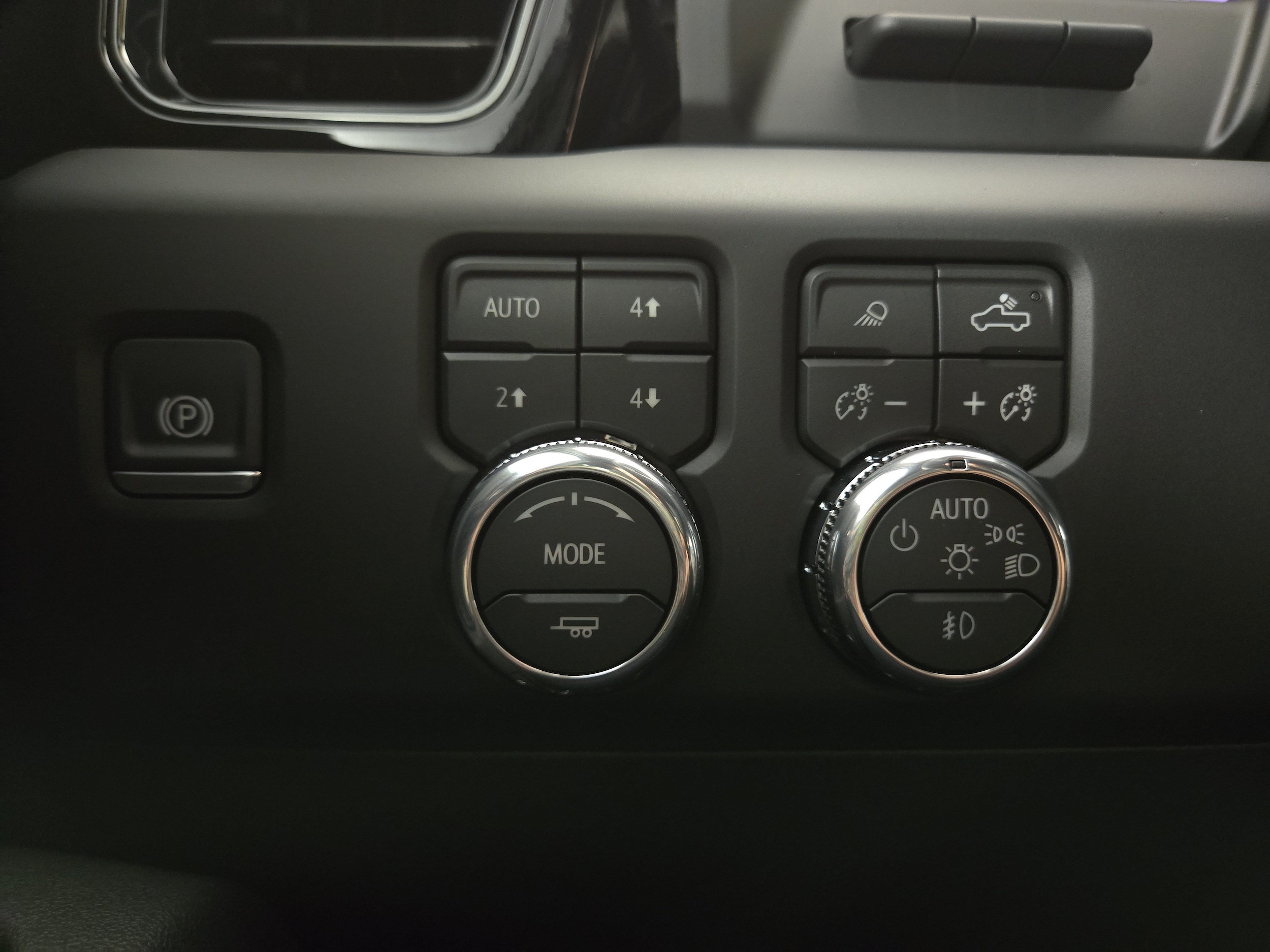 2026 GMC Sierra 2500HD AT4 - Photo 25