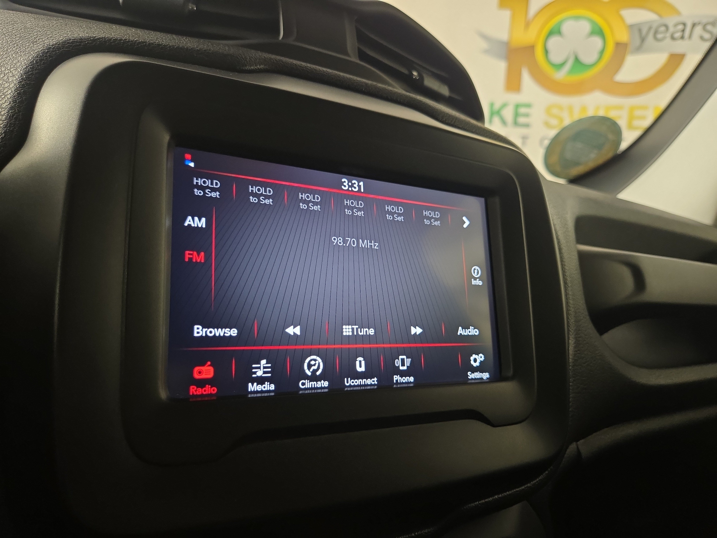 2020 Jeep Renegade Latitude - Photo 19