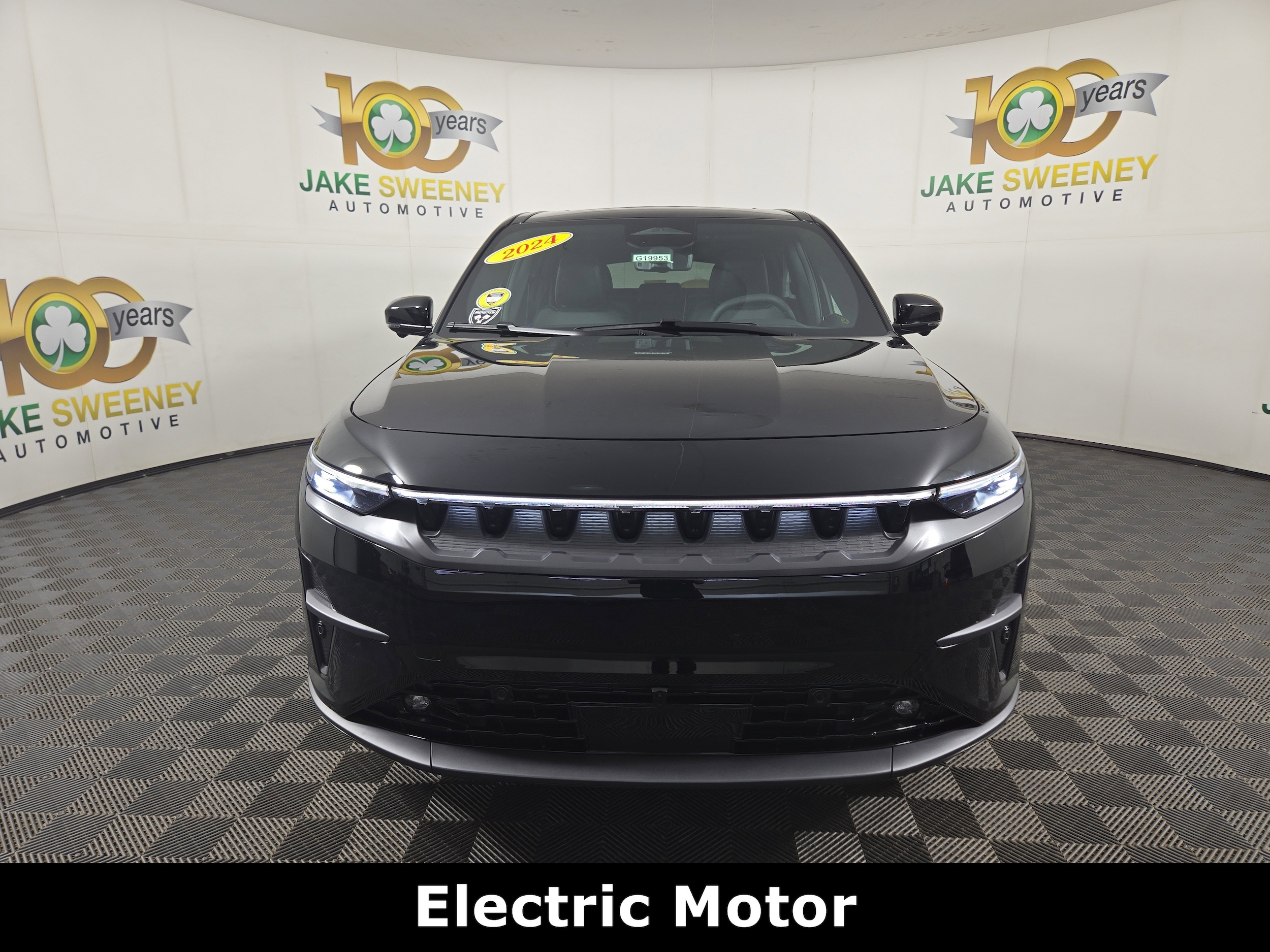 Used 2024 Jeep Wagoneer S Launch Edition with VIN 3C4RJNAKXRT178077 for sale in Cincinnati, OH