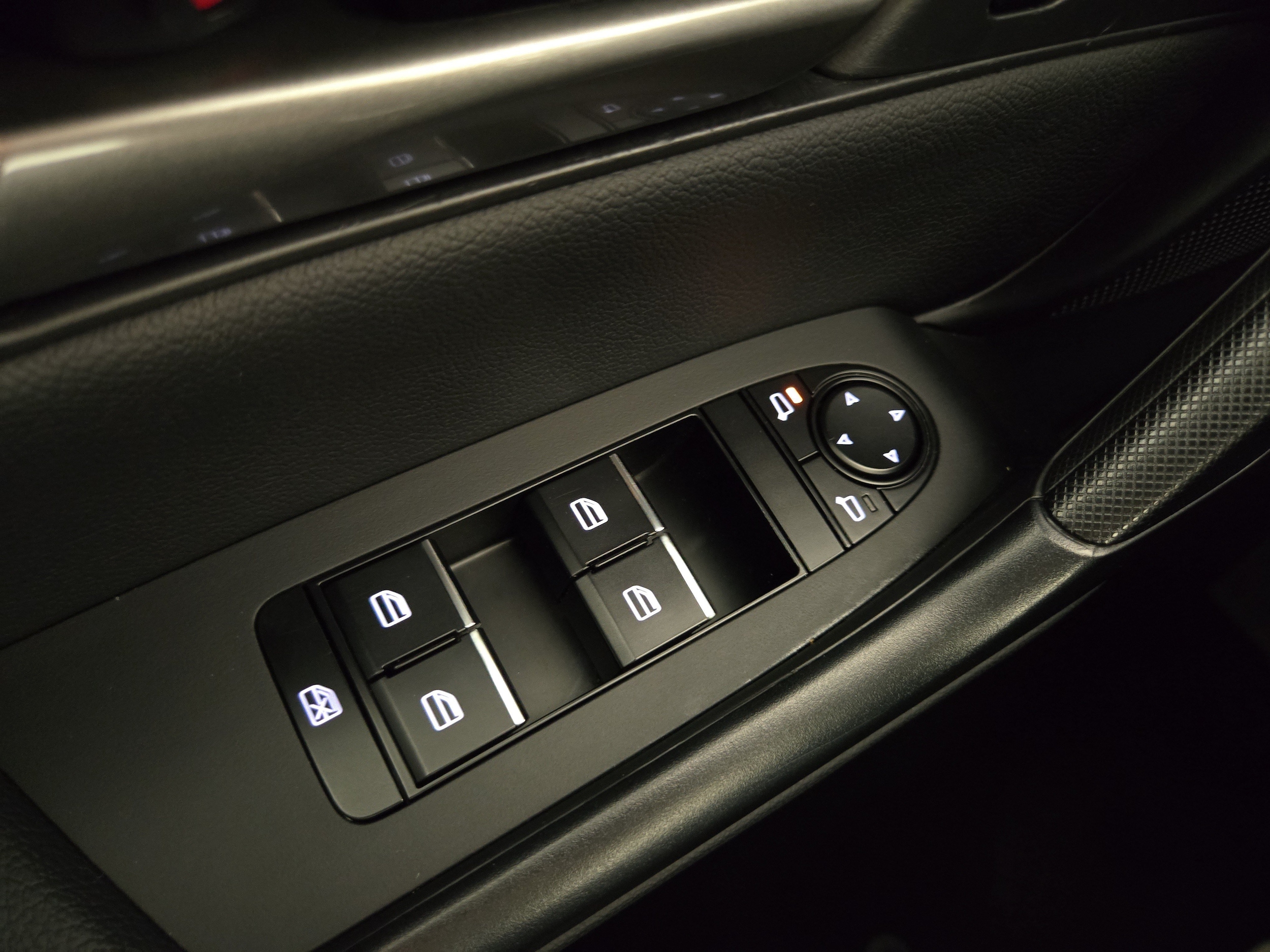 2025 Mazda CX-50 Premium - Photo 26