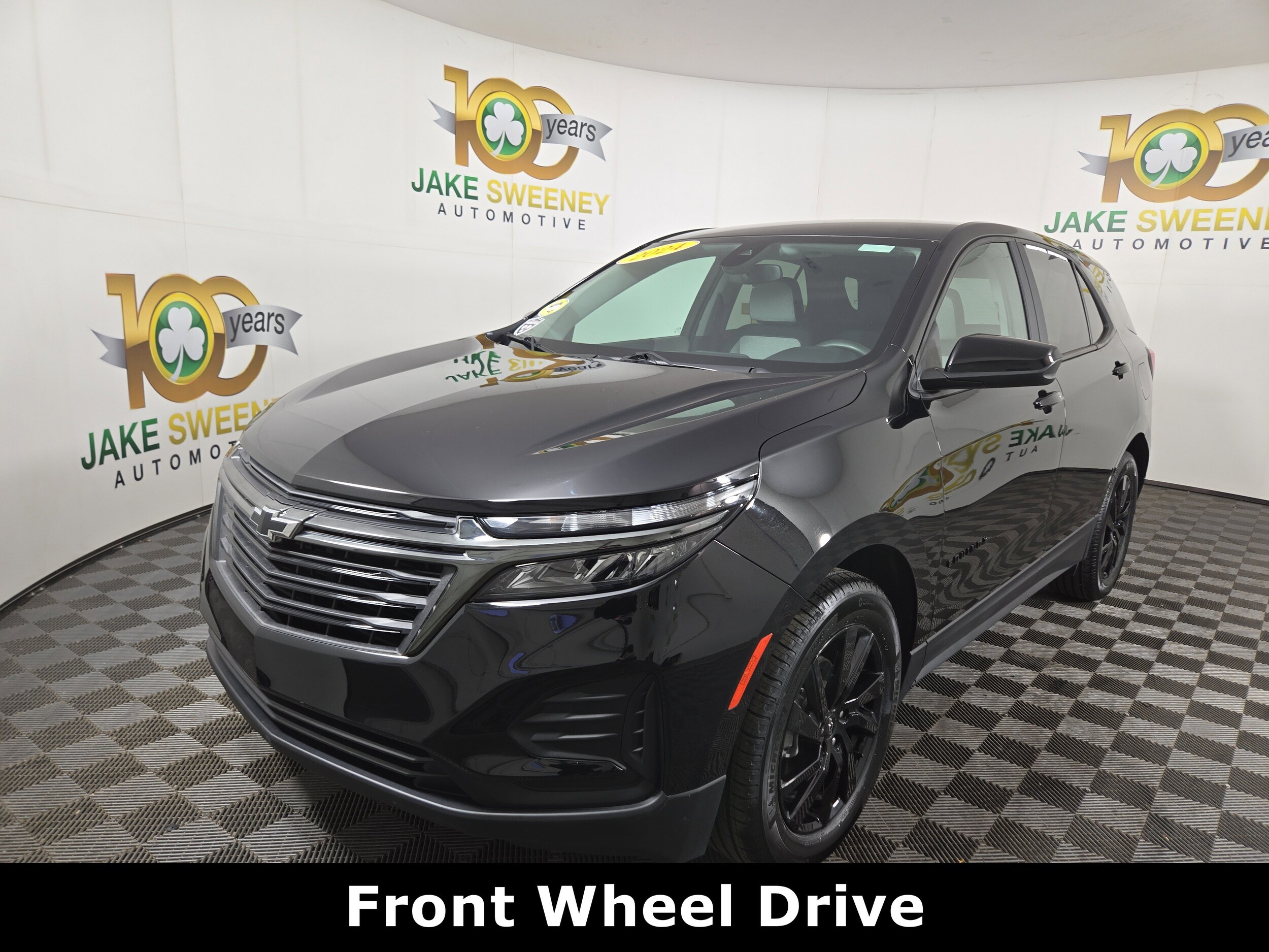 2024 Chevrolet Equinox LS photo 2