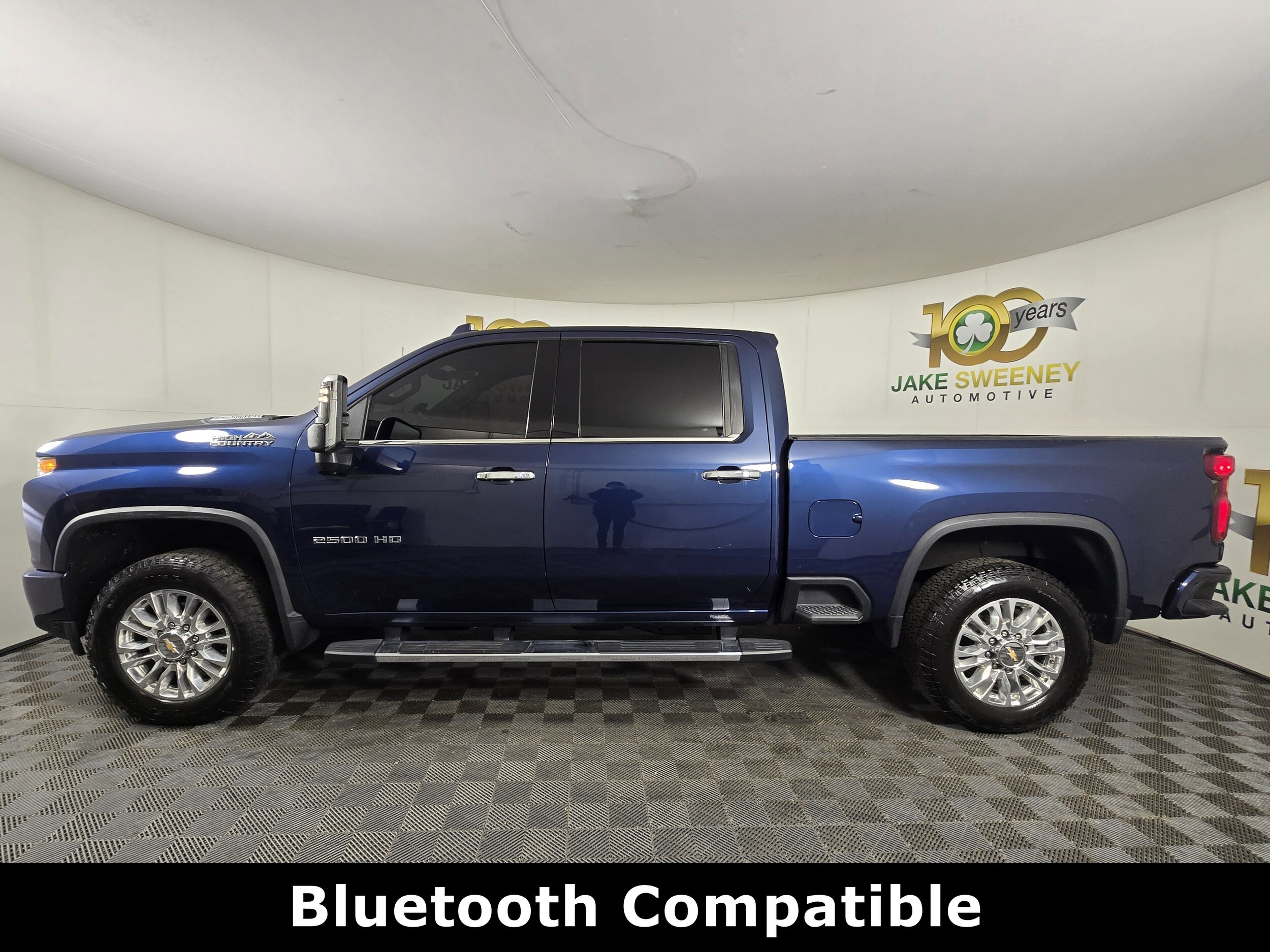 2022 Chevrolet Silverado 2500HD High Country photo 3