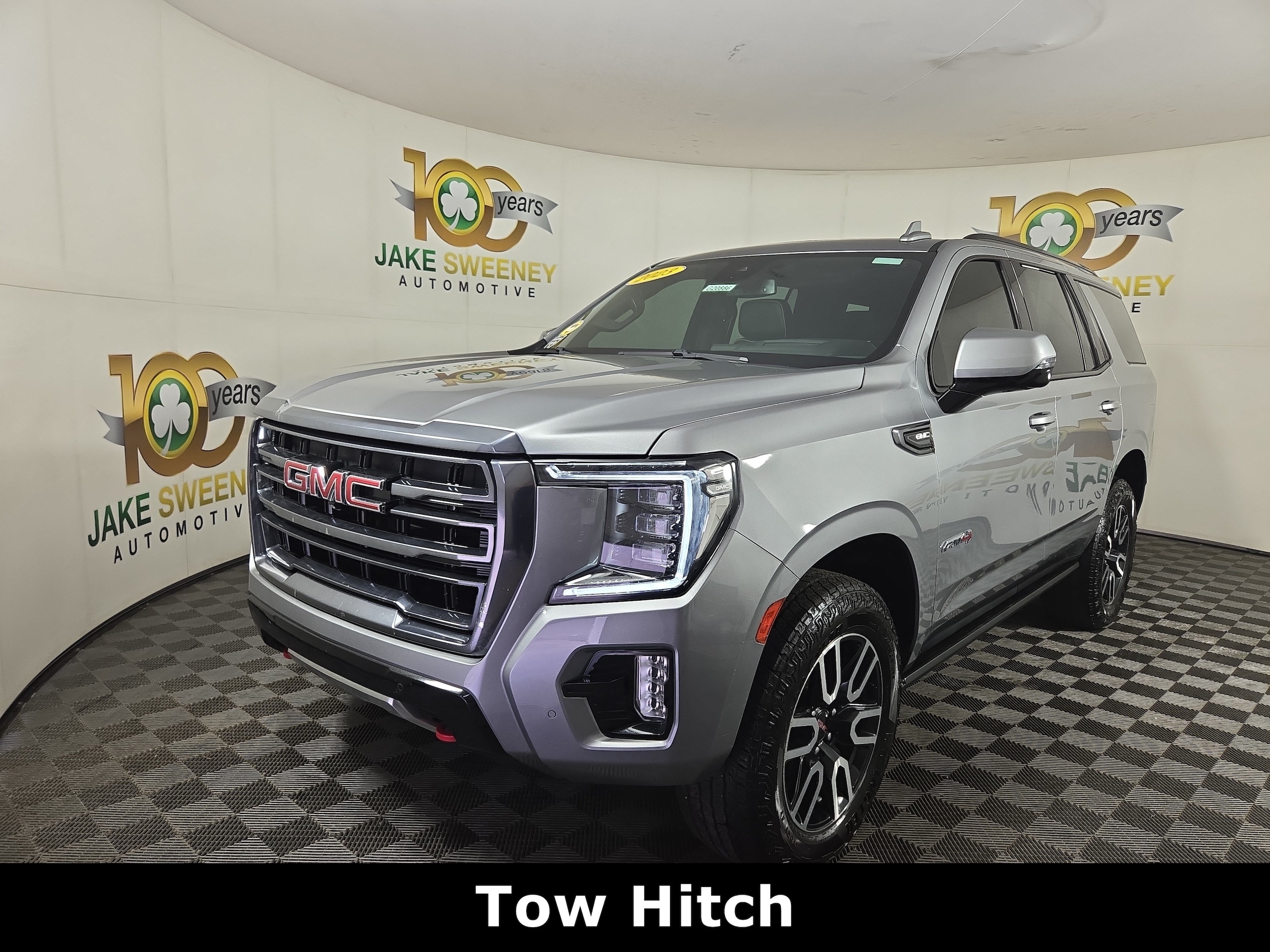 2023 GMC Yukon AT4 - Photo 3