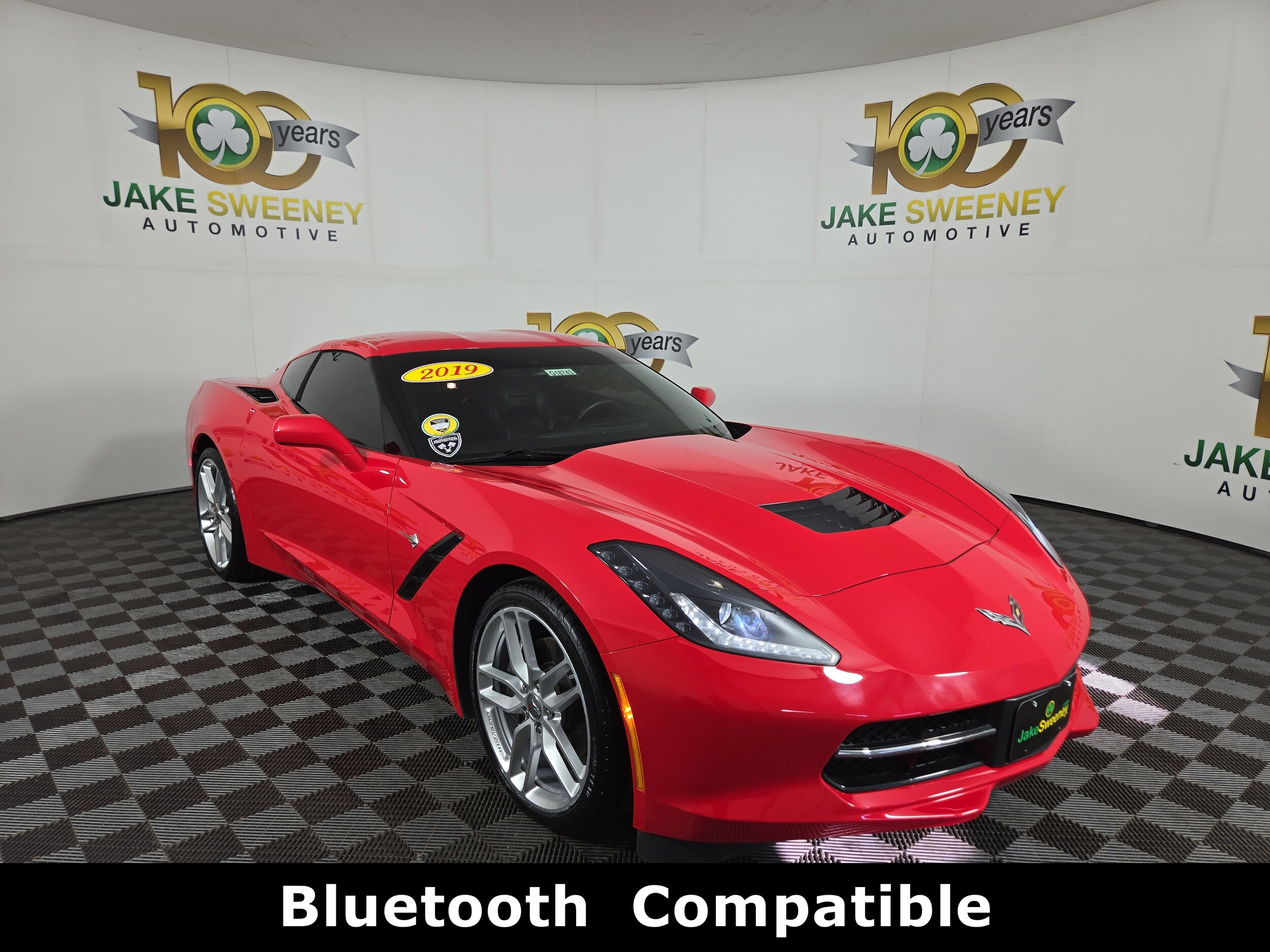 2019 Chevrolet Corvette Stingray 1LT photo 2