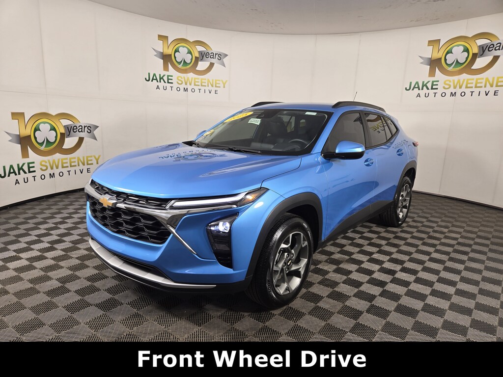 Used 2025 Chevrolet Trax LT SUV