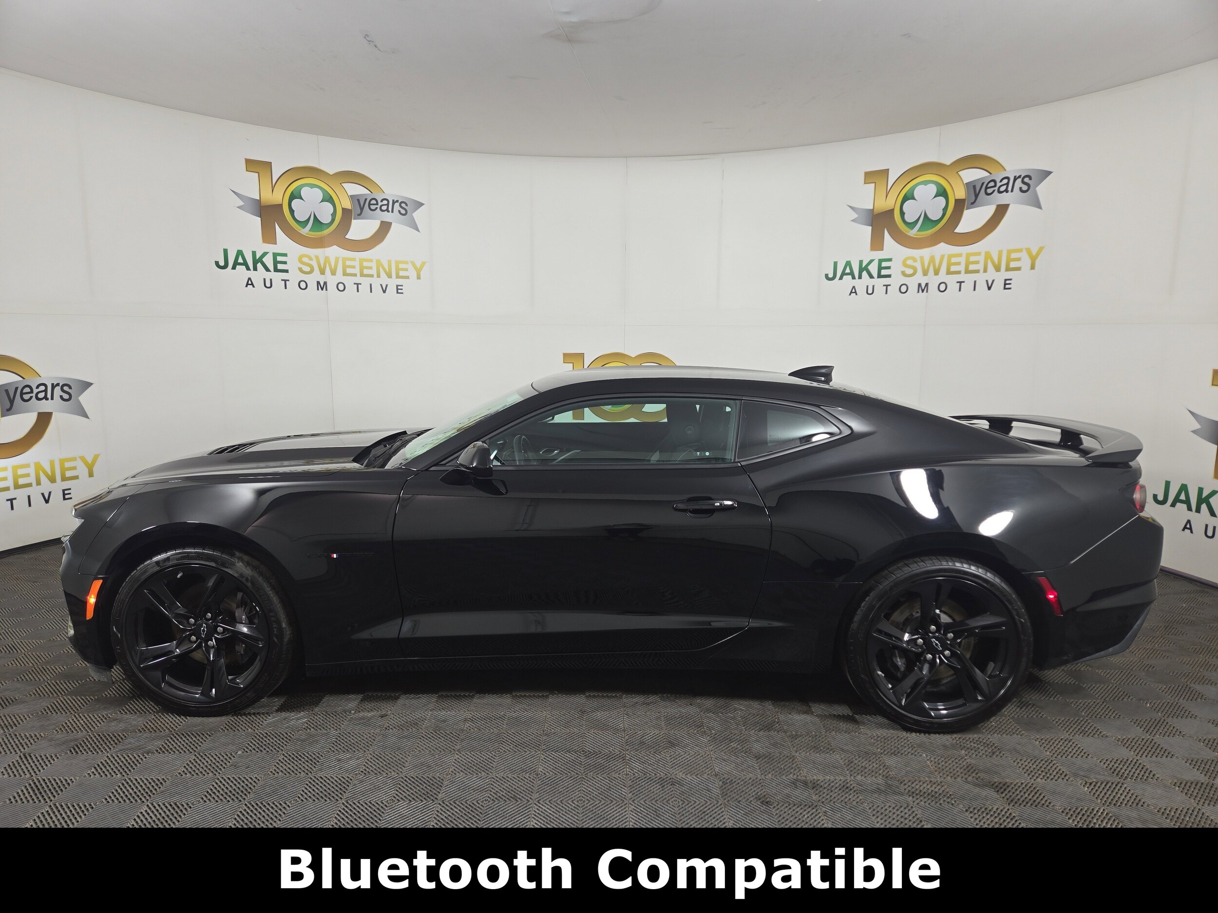 2024 Chevrolet Camaro 1SS photo 2