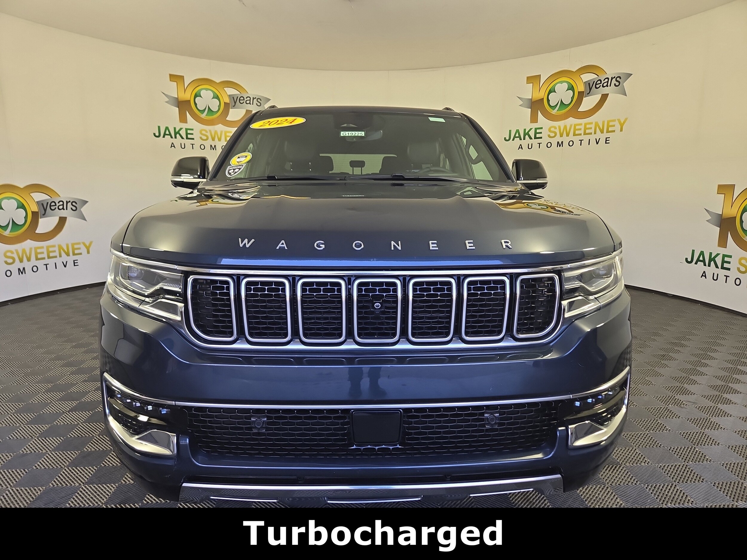 2024 Jeep Wagoneer Series III photo 2