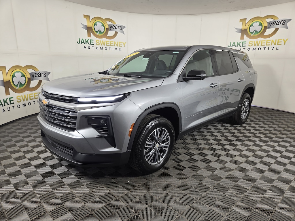 Used 2024 Chevrolet Traverse LS SUV