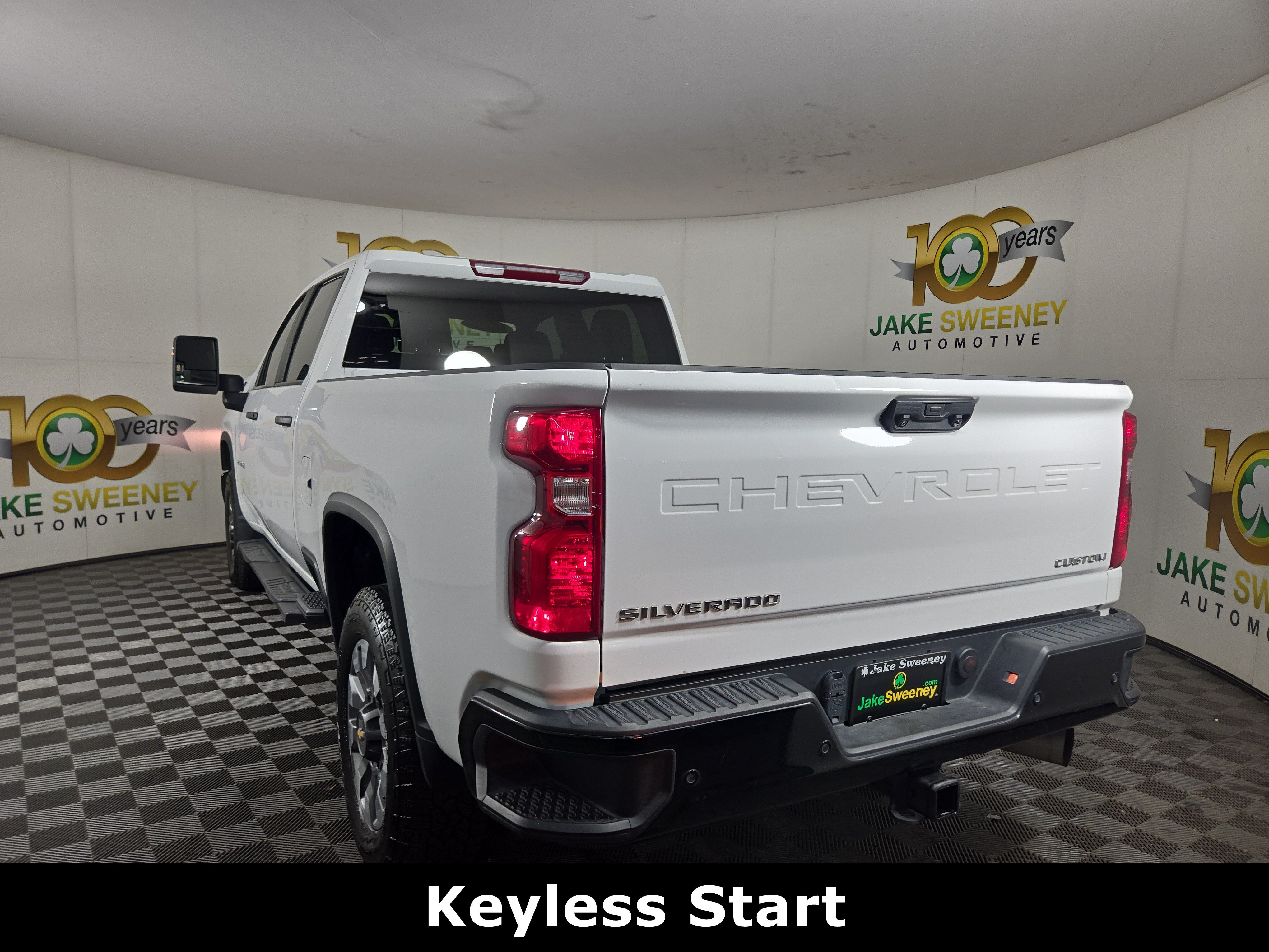 2025 Chevrolet Silverado 2500HD Custom - Photo 6