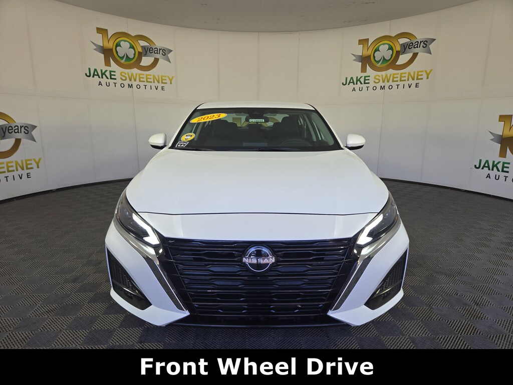 Used 2023 Nissan Altima SV FWD Sedan