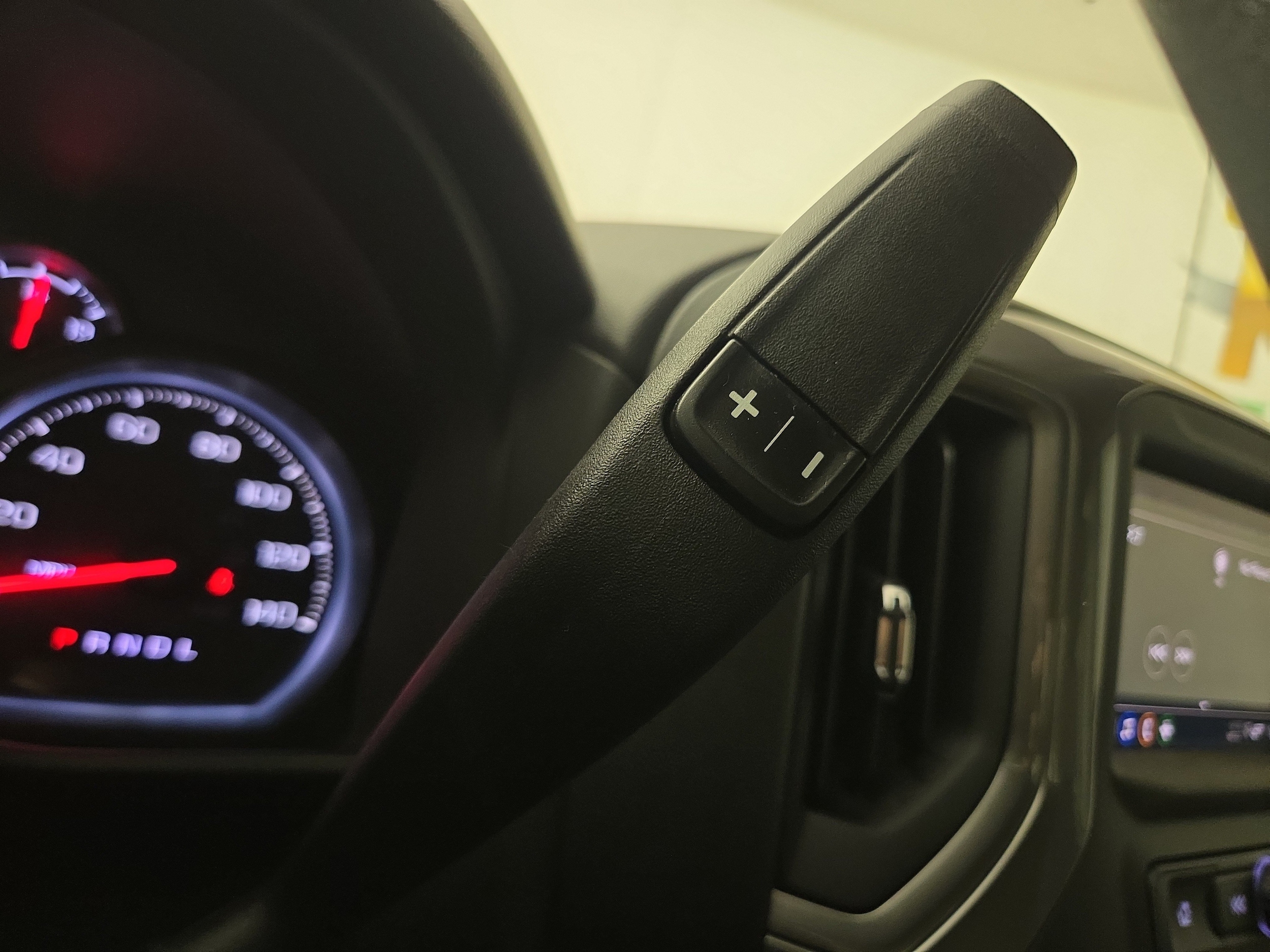 2025 Chevrolet Silverado 2500HD Custom - Photo 23