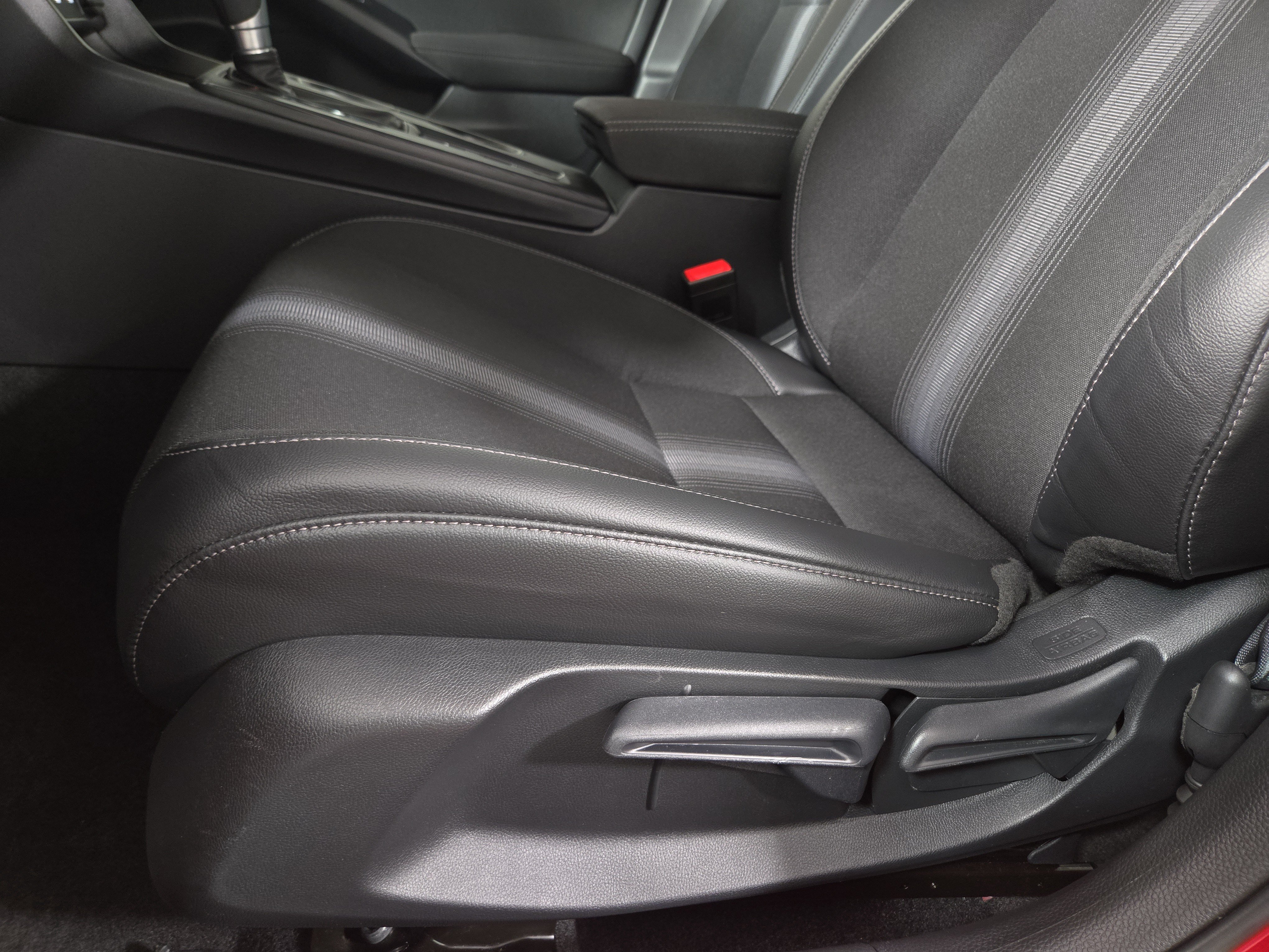 2026 Honda Civic Sport - Photo 28