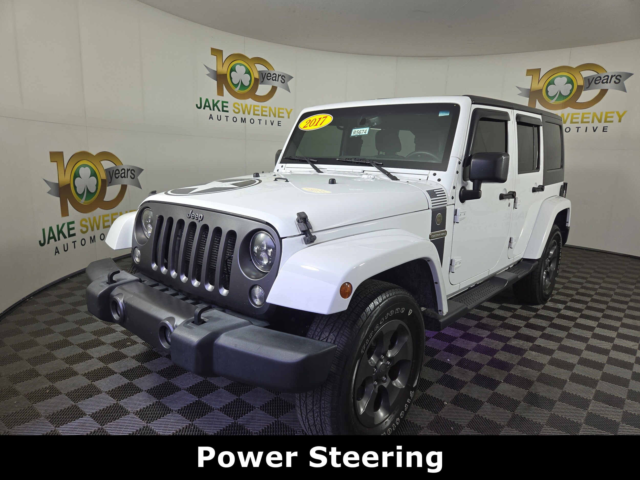 2017 Jeep Wrangler Unlimited Freedom photo 3