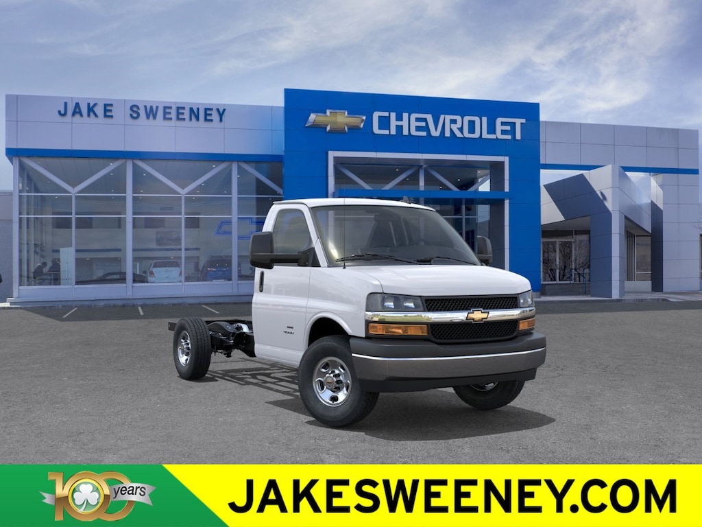New 2026 Chevrolet Express Cutaway 3500 1WT Cutaway Van