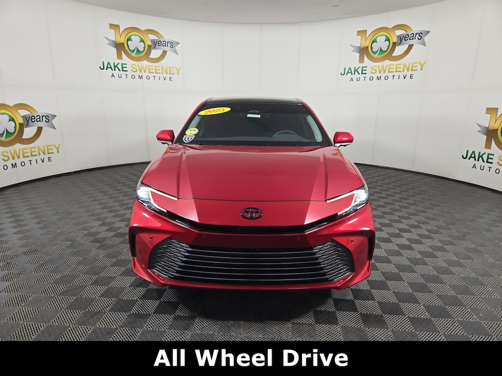 Used 2025 Toyota Camry XLE Sedan