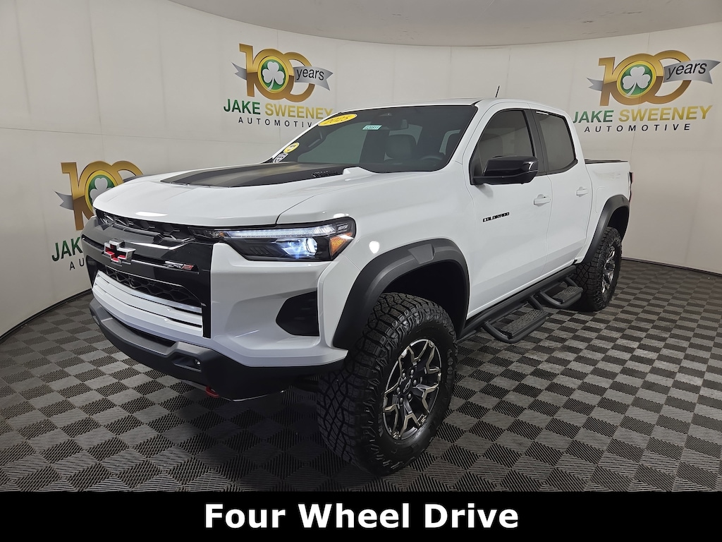 Used 2025 Chevrolet Colorado ZR2 Truck