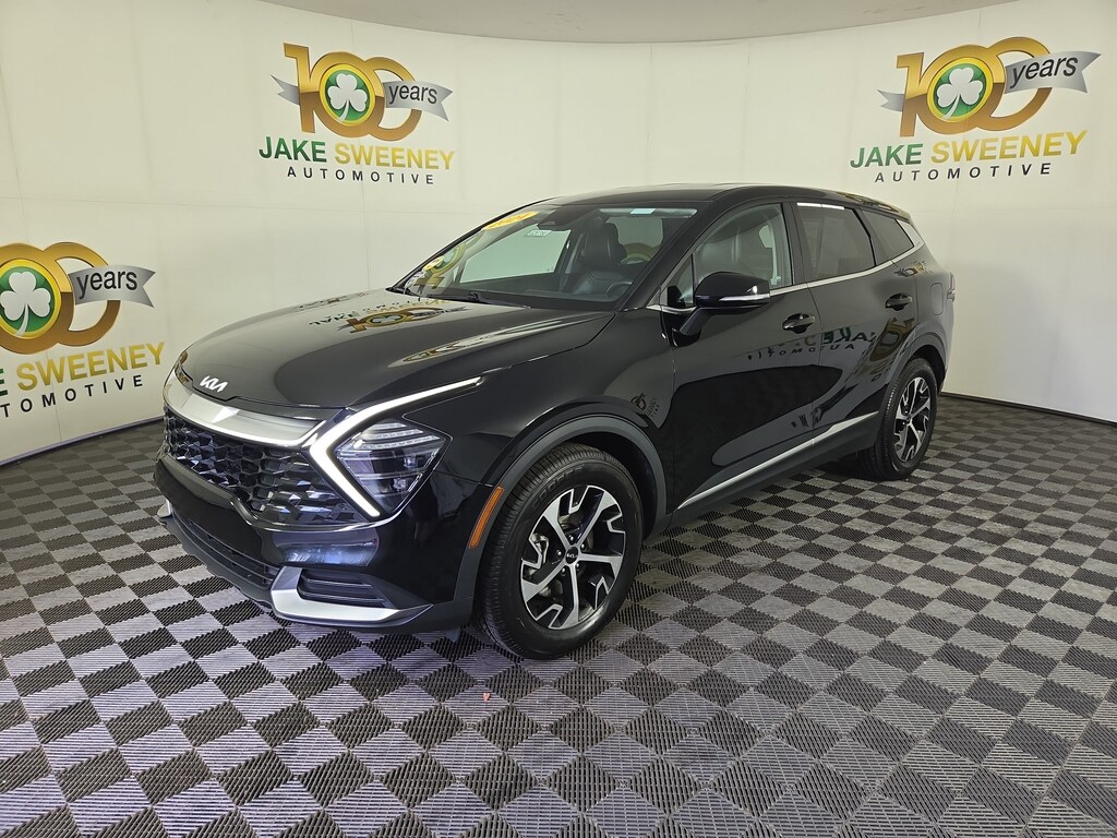 Used 2024 Kia Sportage EX SUV