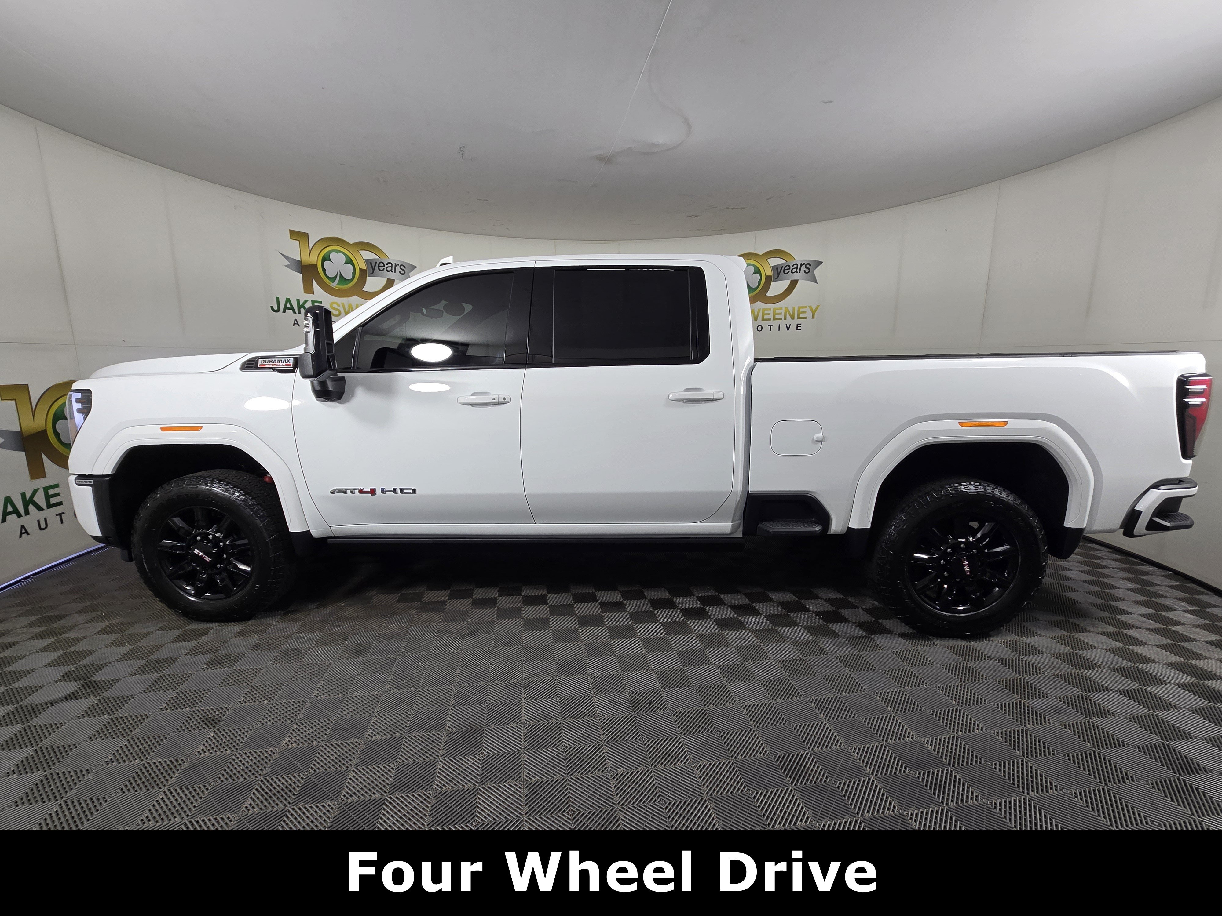 2026 GMC Sierra 2500HD AT4 - Photo 4
