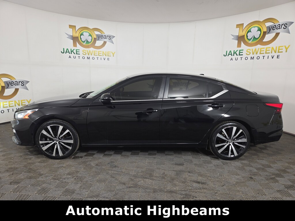 Used 2021 Nissan Altima SR FWD Sedan