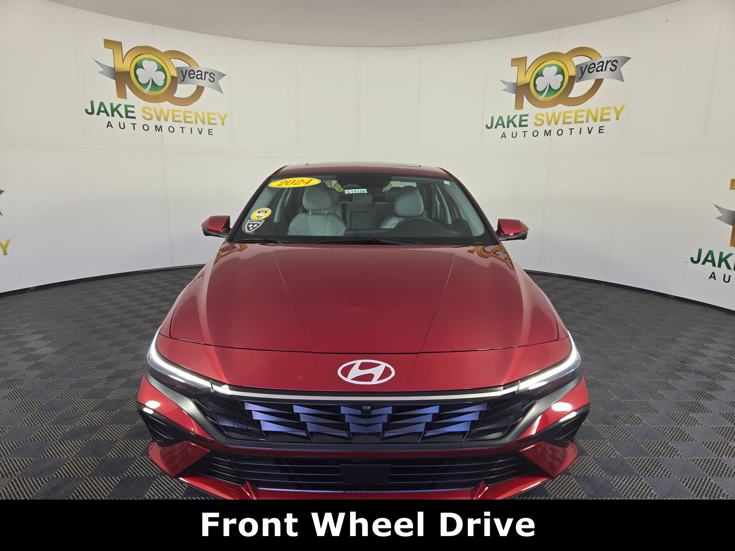 2024 Hyundai Elantra Limited photo 2