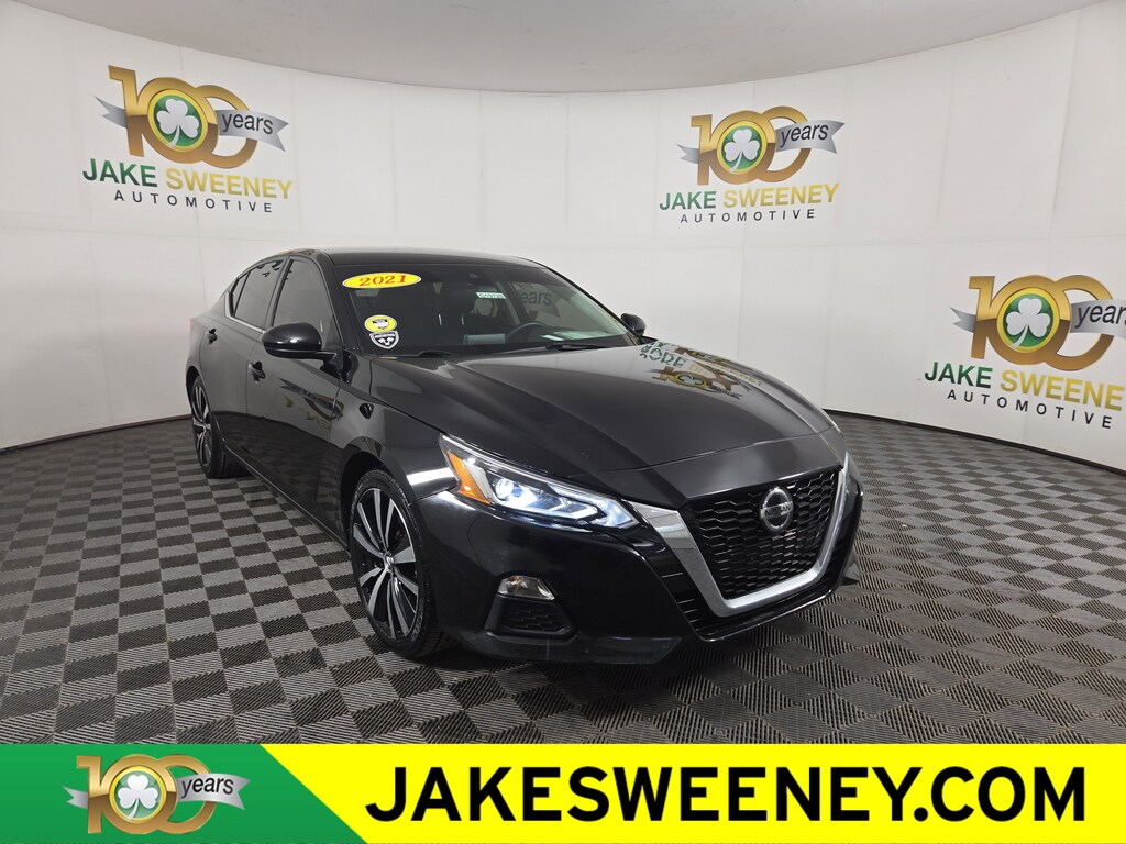 Used 2021 Nissan Altima SR FWD Sedan