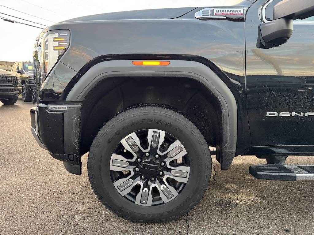 Used 2024 GMC Sierra 2500 HD Denali Truck Crew Cab