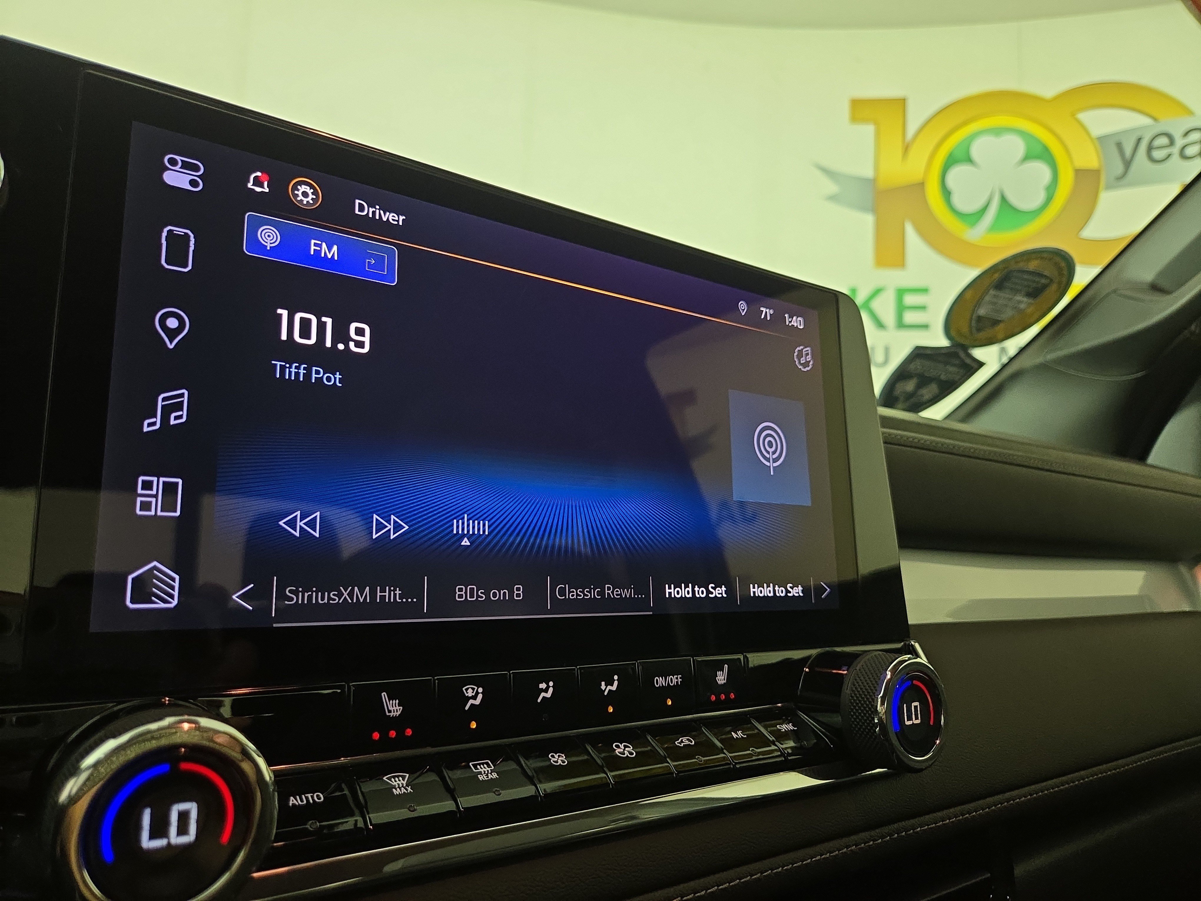 2023 Chevrolet Colorado LT - Photo 19