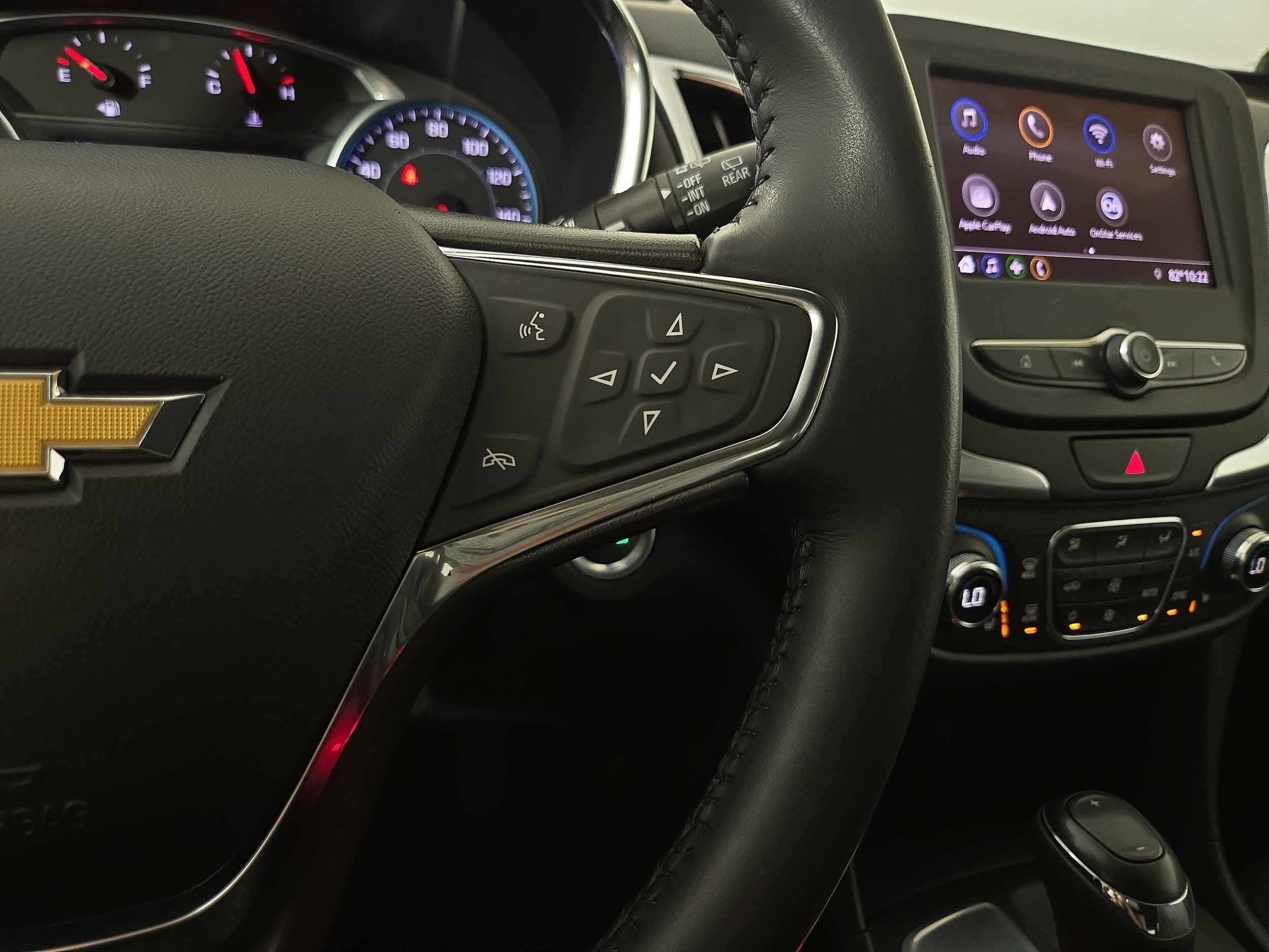 2021 Chevrolet Equinox LT - Photo 16