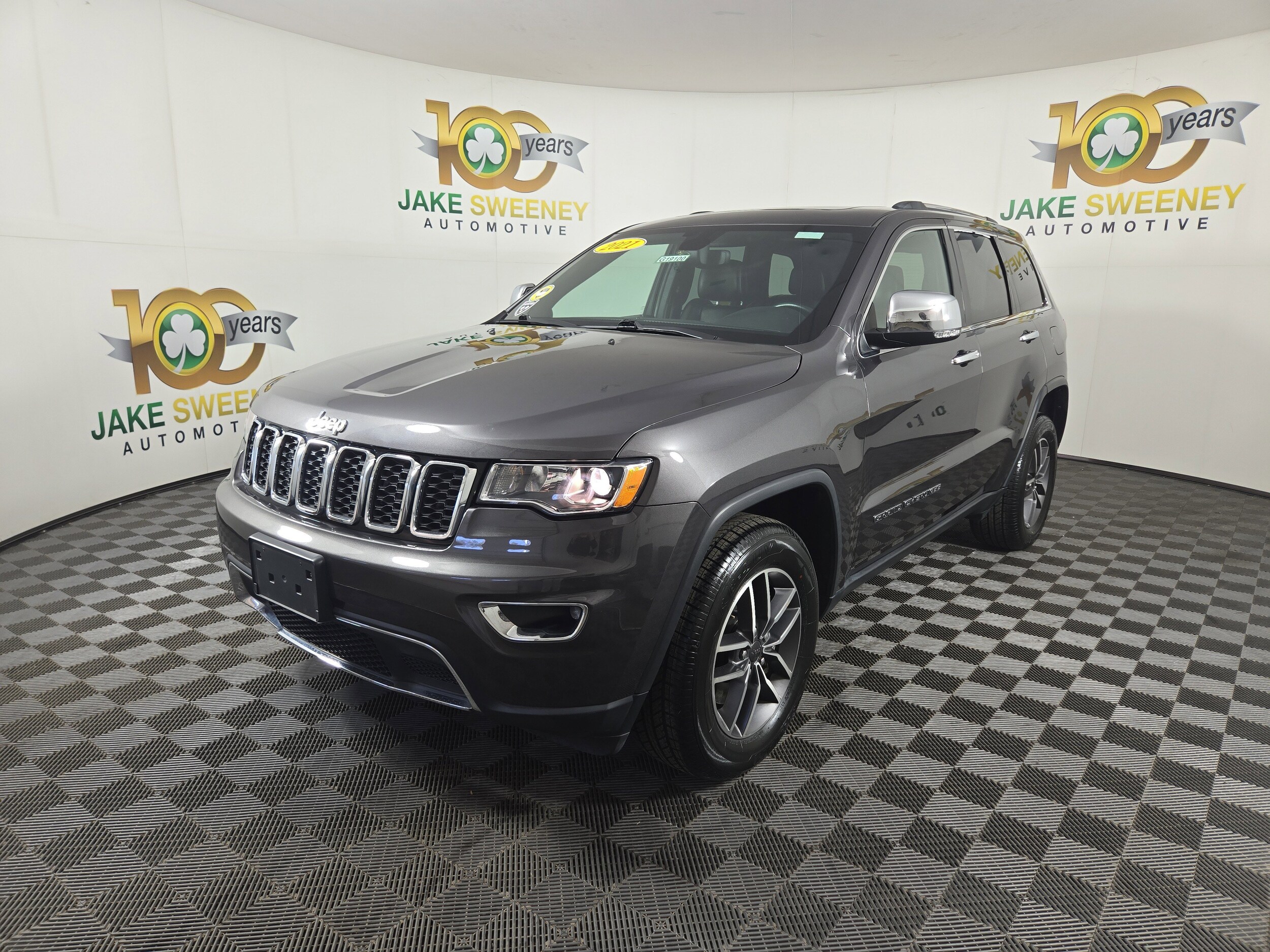 2021 Jeep Grand Cherokee Limited photo 3